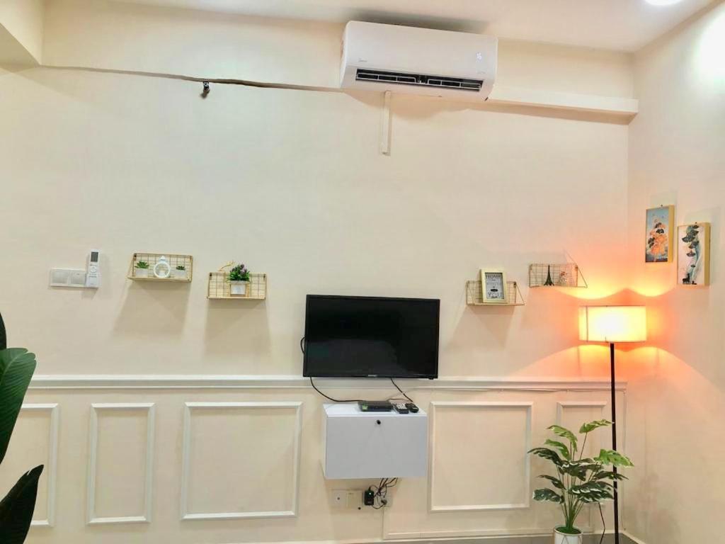 Anwar Homestay