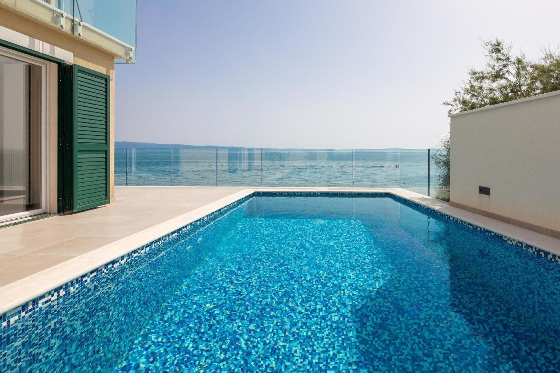 Ferienhaus mit Privatpool für 10 Personen ca 360 qm in Stobrec, Dalmatien Mitteldalmatien view 4