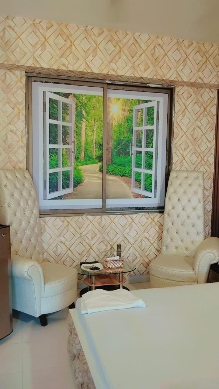 Business executive centre view 2