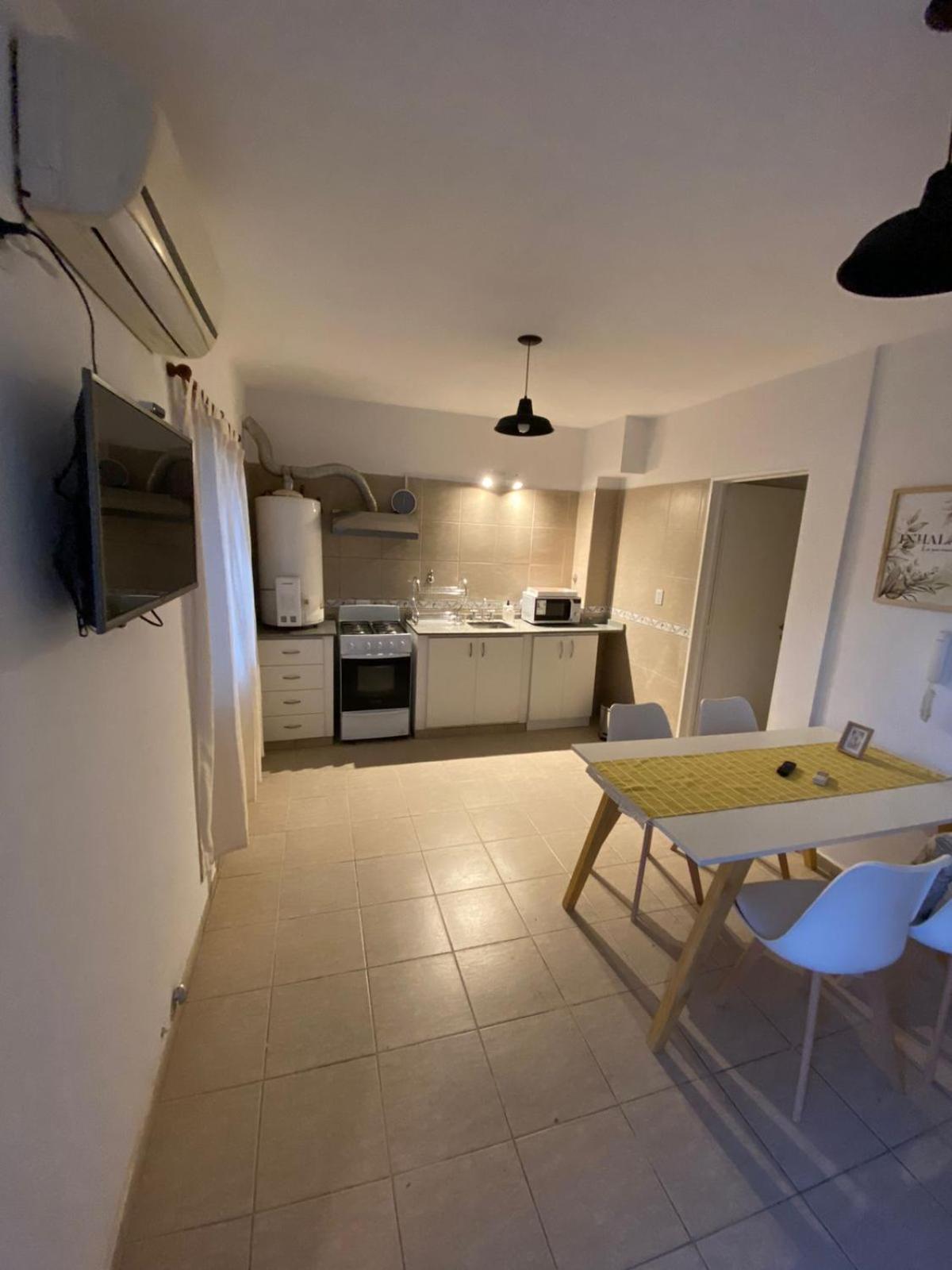 Departamento con cochera Excelente ubicación en Zona de alta influencia
