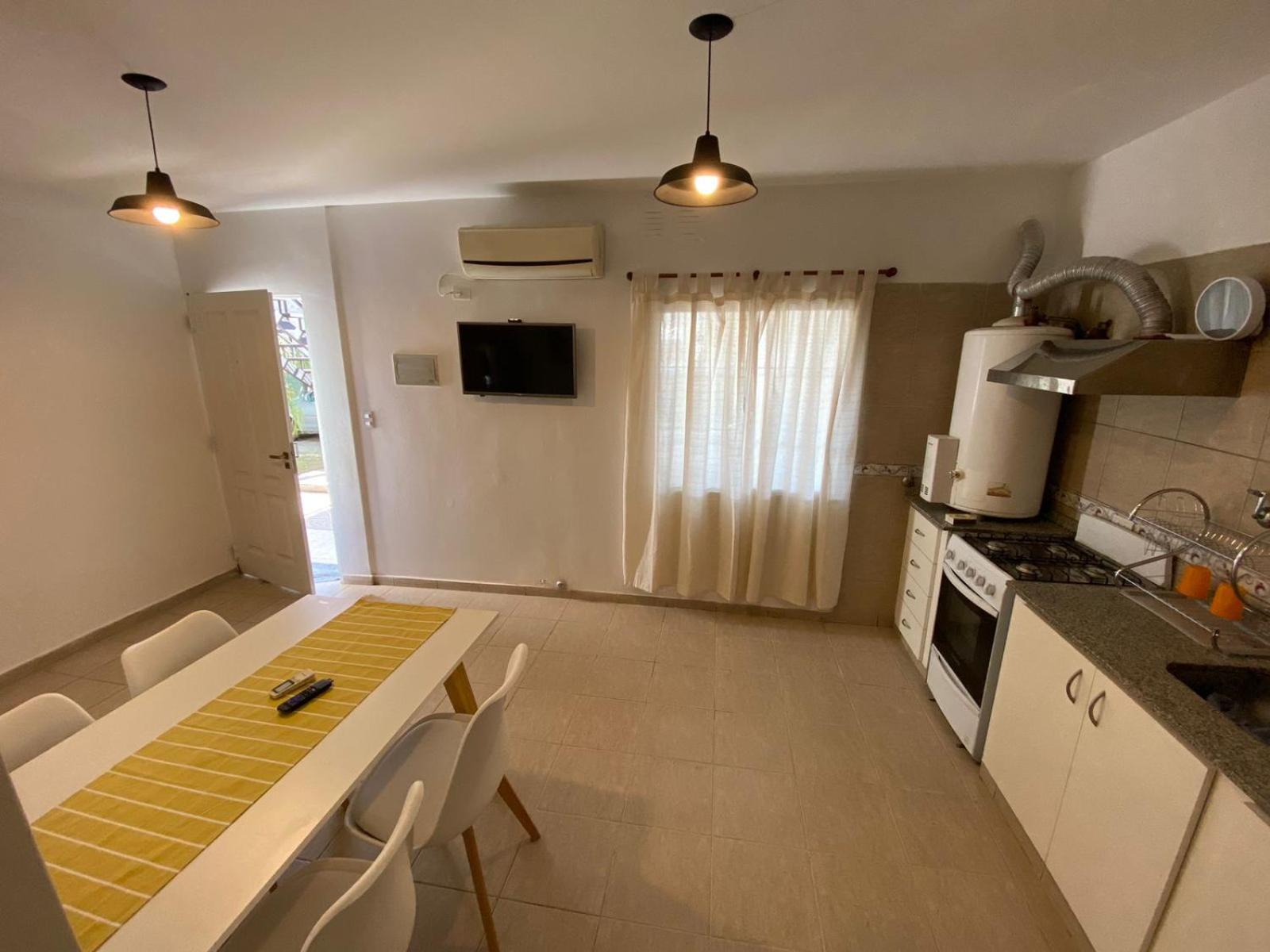 Departamento con cochera Excelente ubicación en Zona de alta influencia