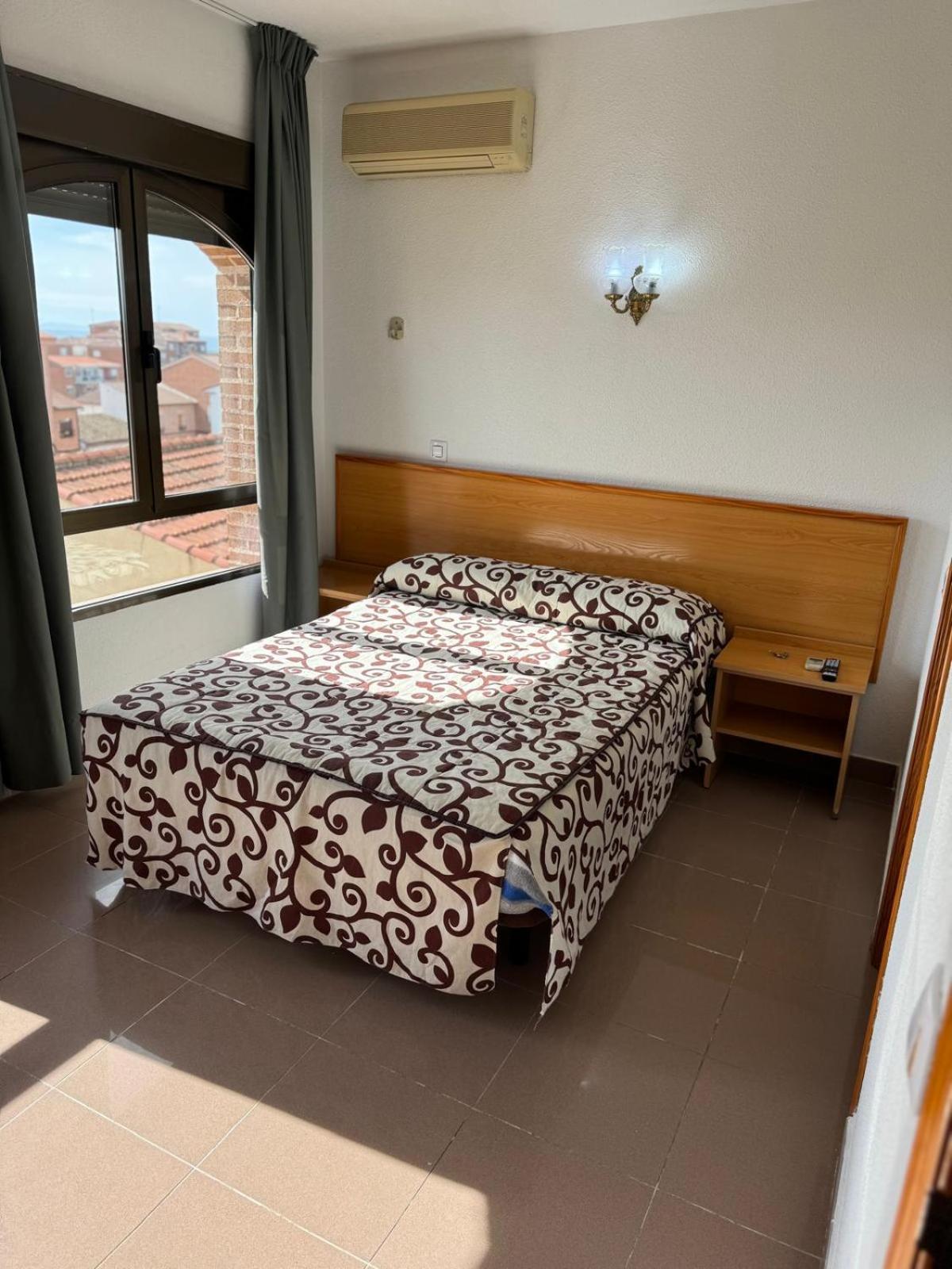Hostal cazalegas
