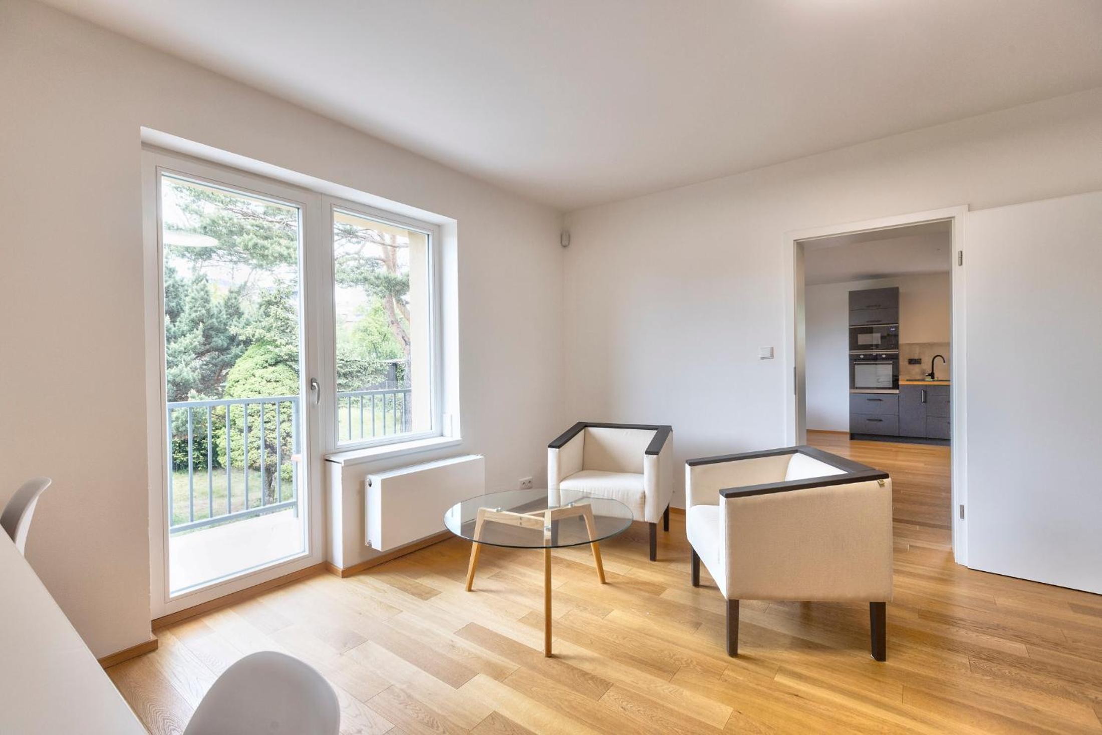 Family Friendly Spacious Two Floor B&B Prague