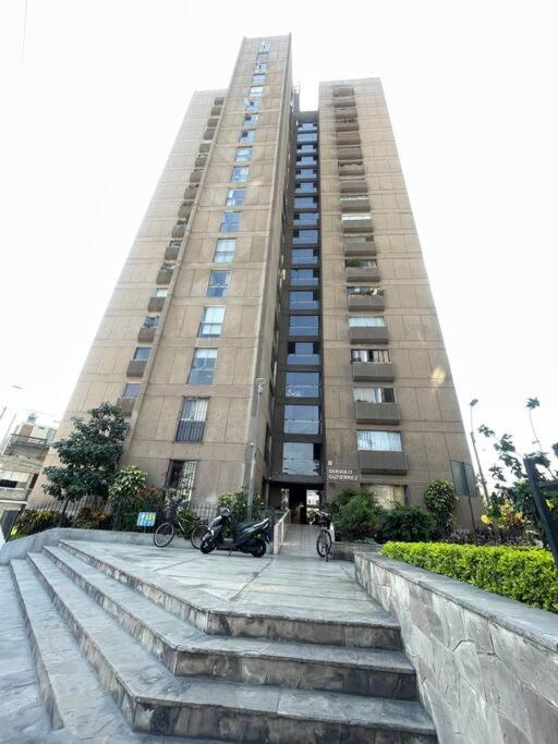 Departamento con vista de Lima en San Borja view 3