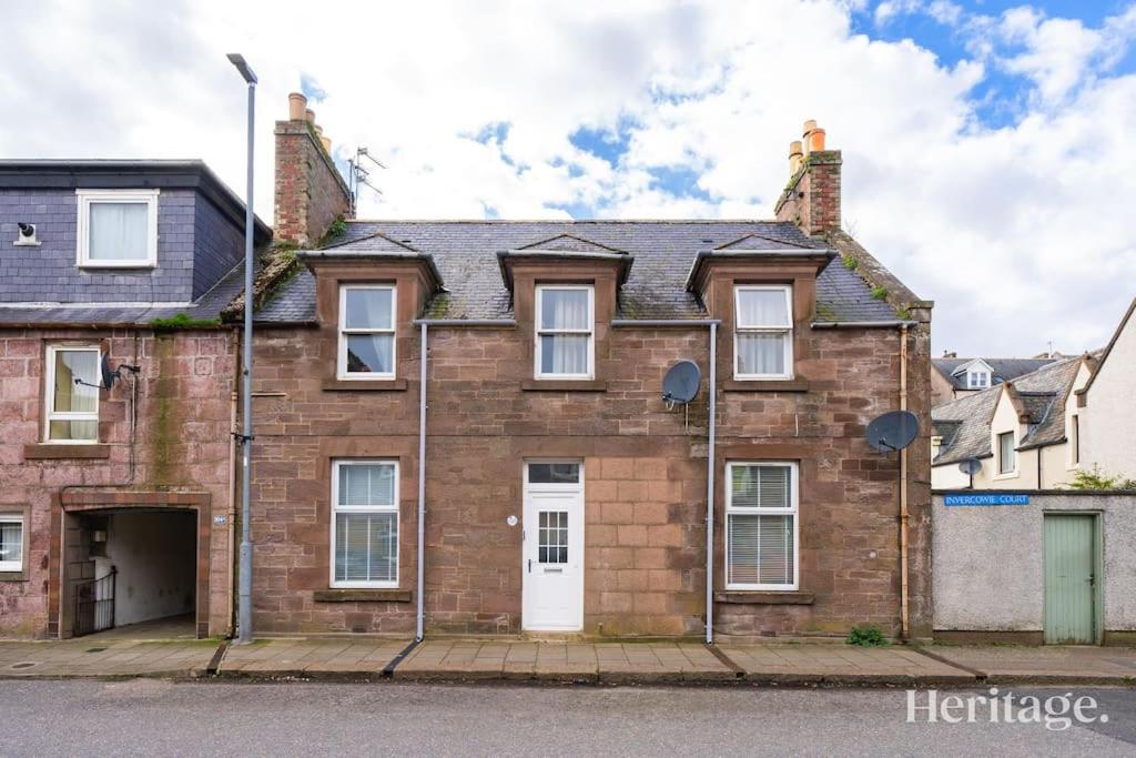 Barclay House, Stonehaven Seaside Home
