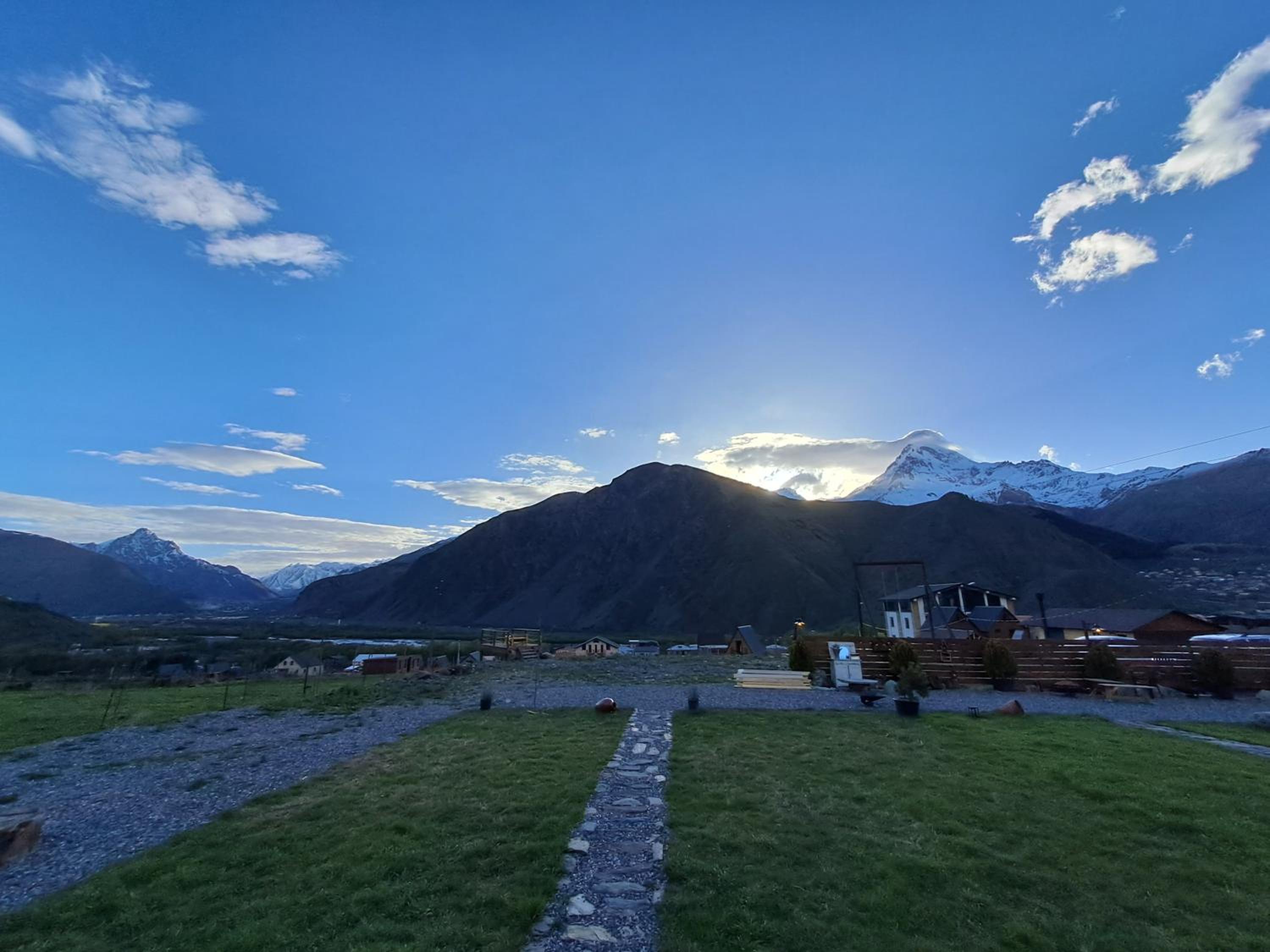 Kazbegi Spa Resort Cottages view 5