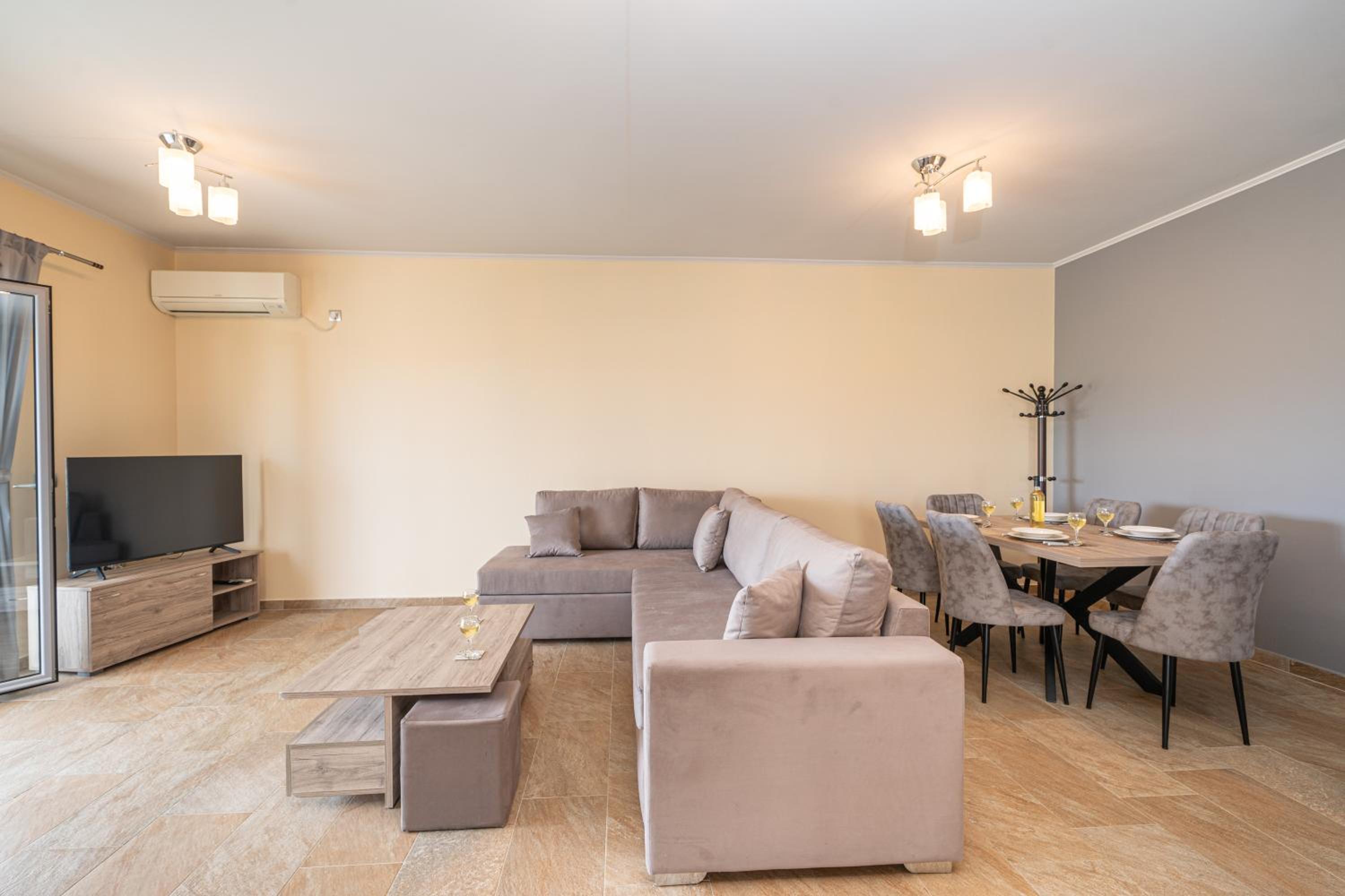 Nicolis Seaside Apartment