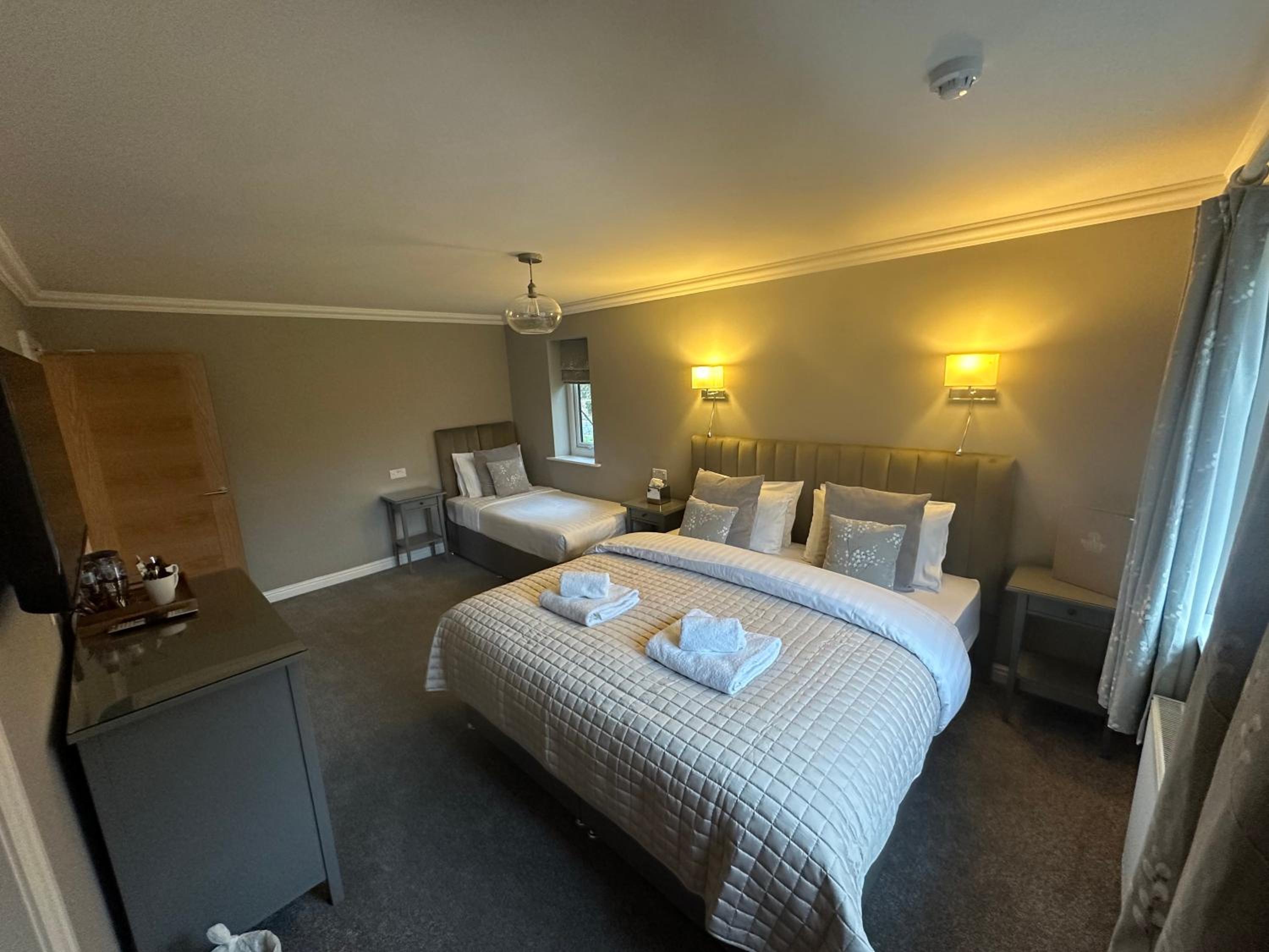 Burton Lodge Guest House & Spa
