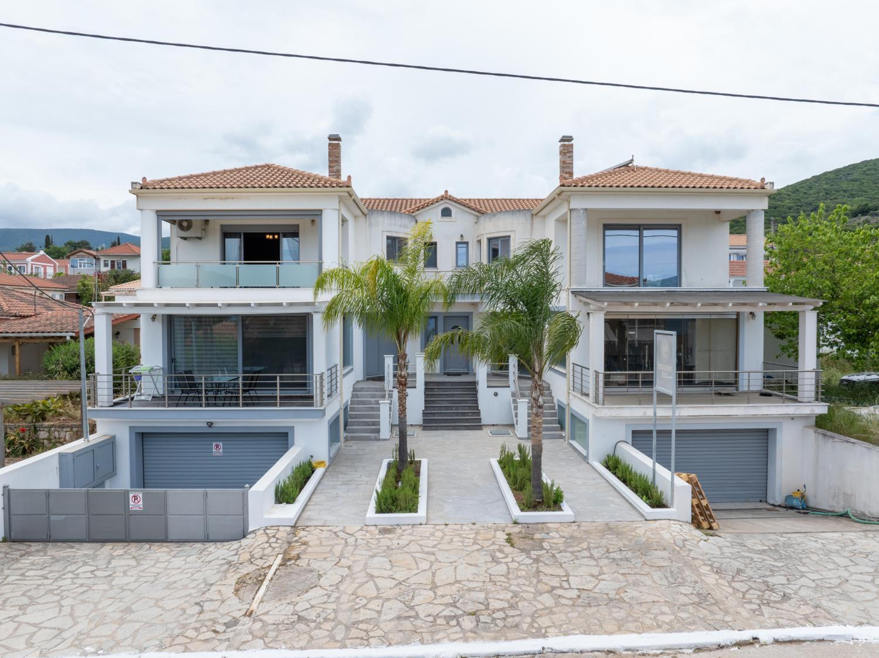 Nicolis Seaside Apartment