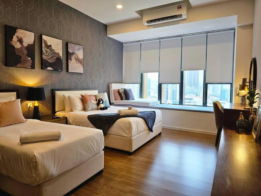 Stylish Ceylonz Suite near Bukit Bintang 4pax