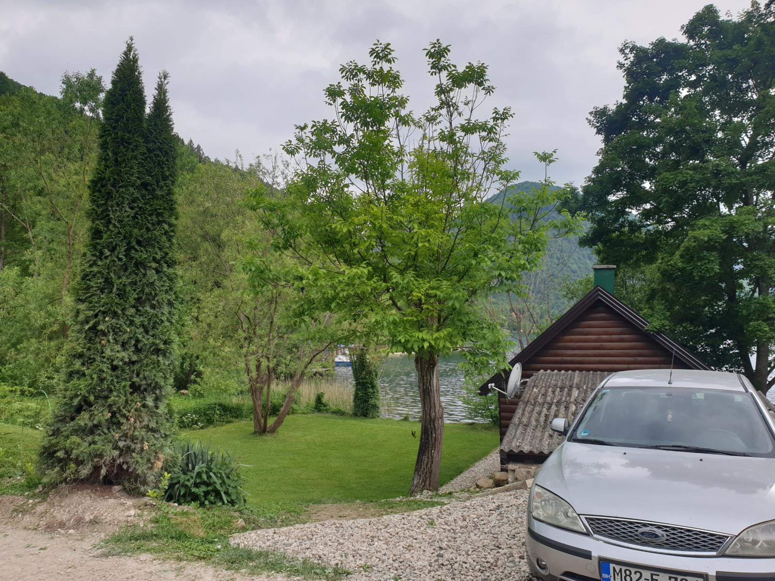 Jajce lake cottage-Plivsko jezero