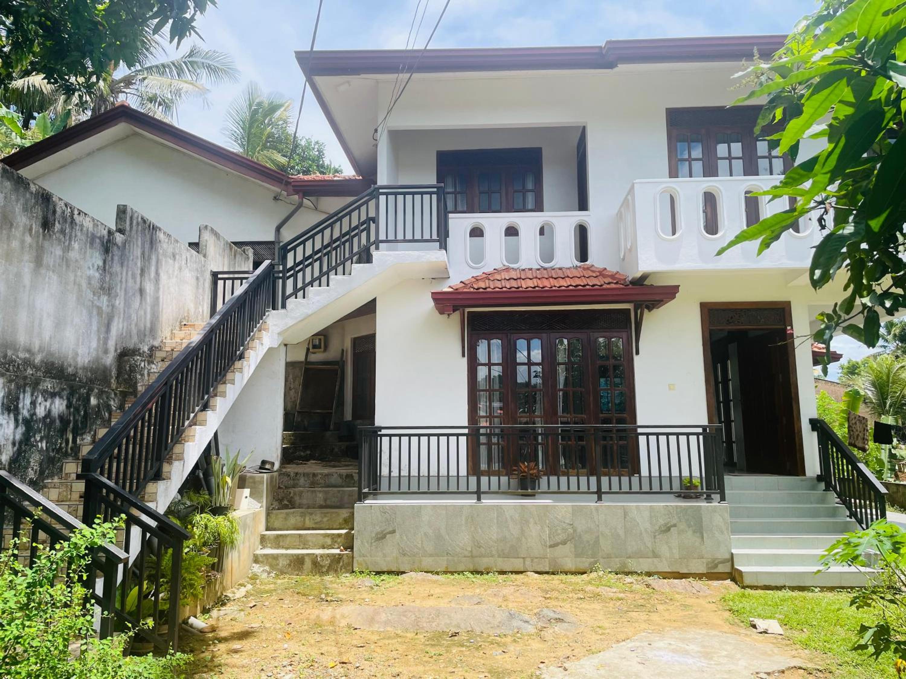 Heights Retreat - Galle view 2