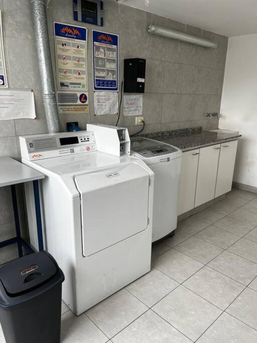 Dpto 2 ambientes en Belgrano con Laundry y Piscina, a 100mts Cabildo