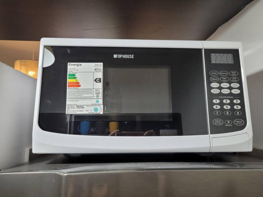 Dpto 2 ambientes en Belgrano con Laundry y Piscina, a 100mts Cabildo