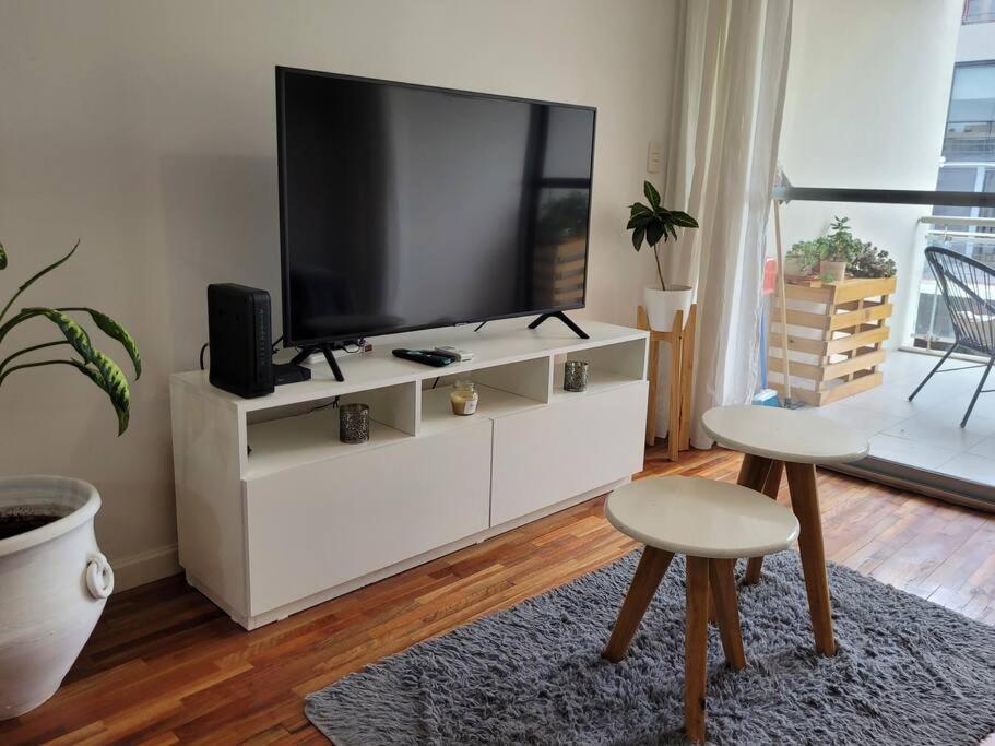 Dpto 2 ambientes en Belgrano con Laundry y Piscina, a 100mts Cabildo