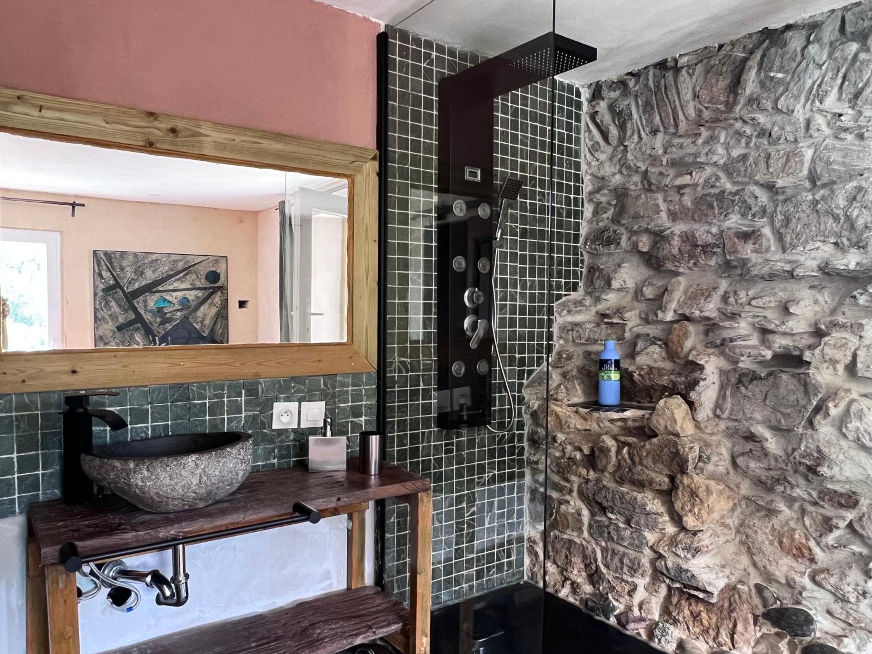 Suite avec piscine au dessus des Cinque Terre