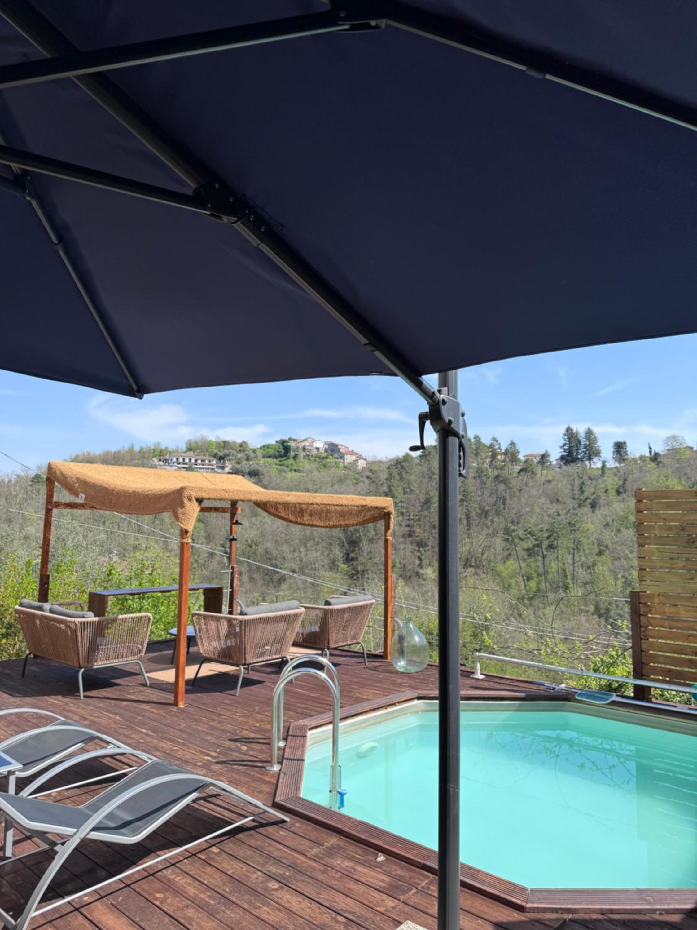 Suite avec piscine au dessus des Cinque Terre