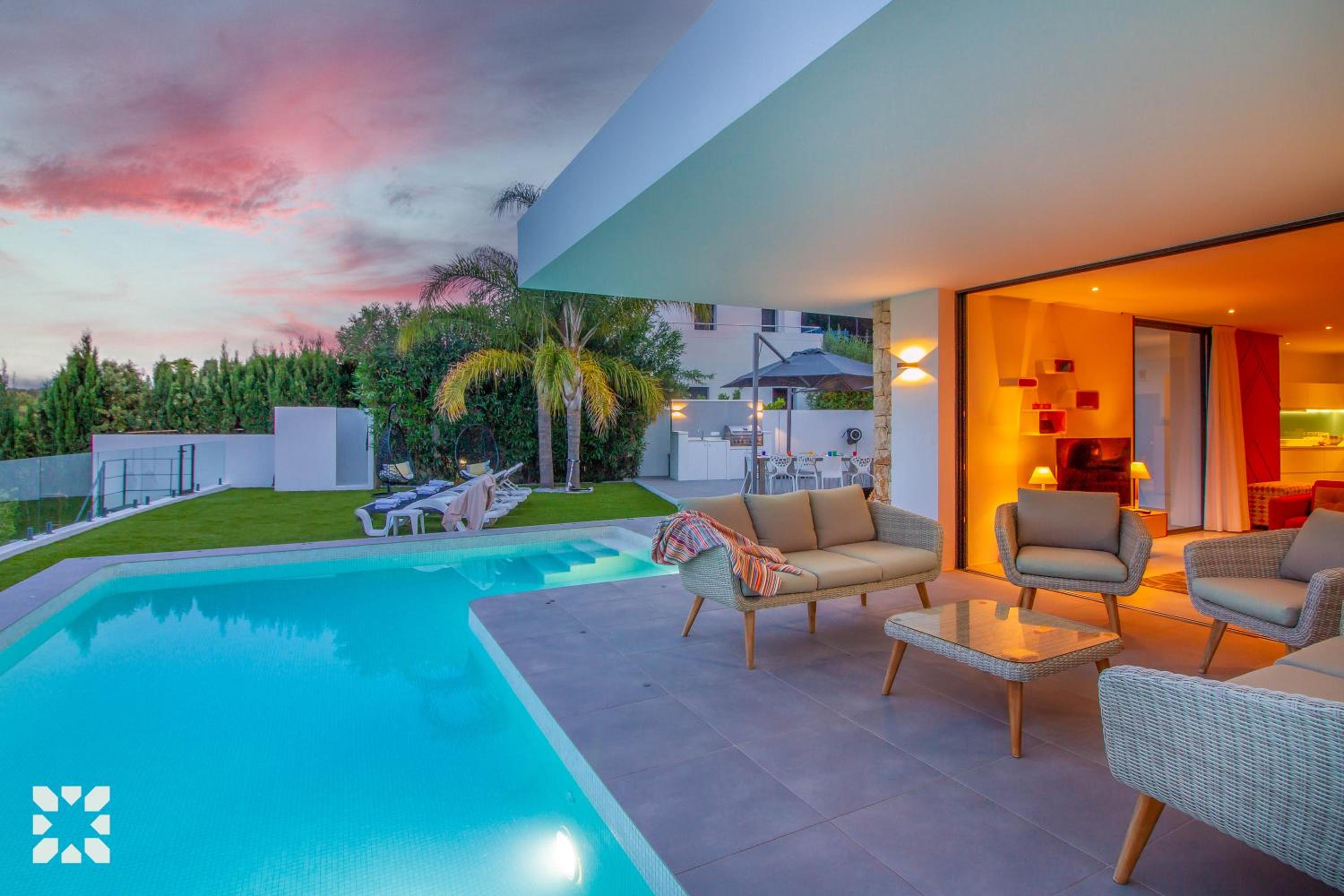 Villa Falco by Abahana Villas