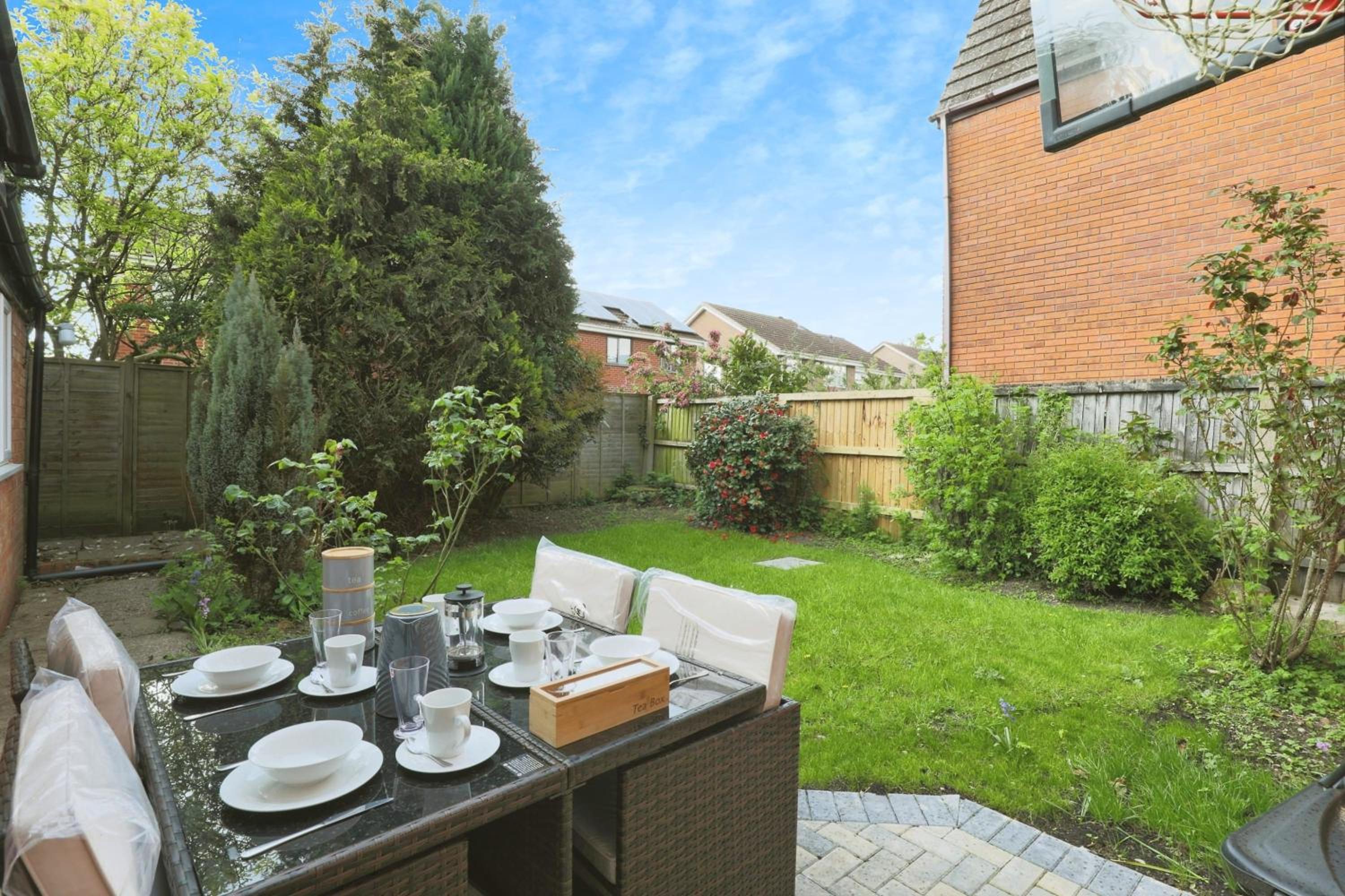 Large Luxury Home in Solihull - Sleeps 14 near NEC & BHX, photo 26