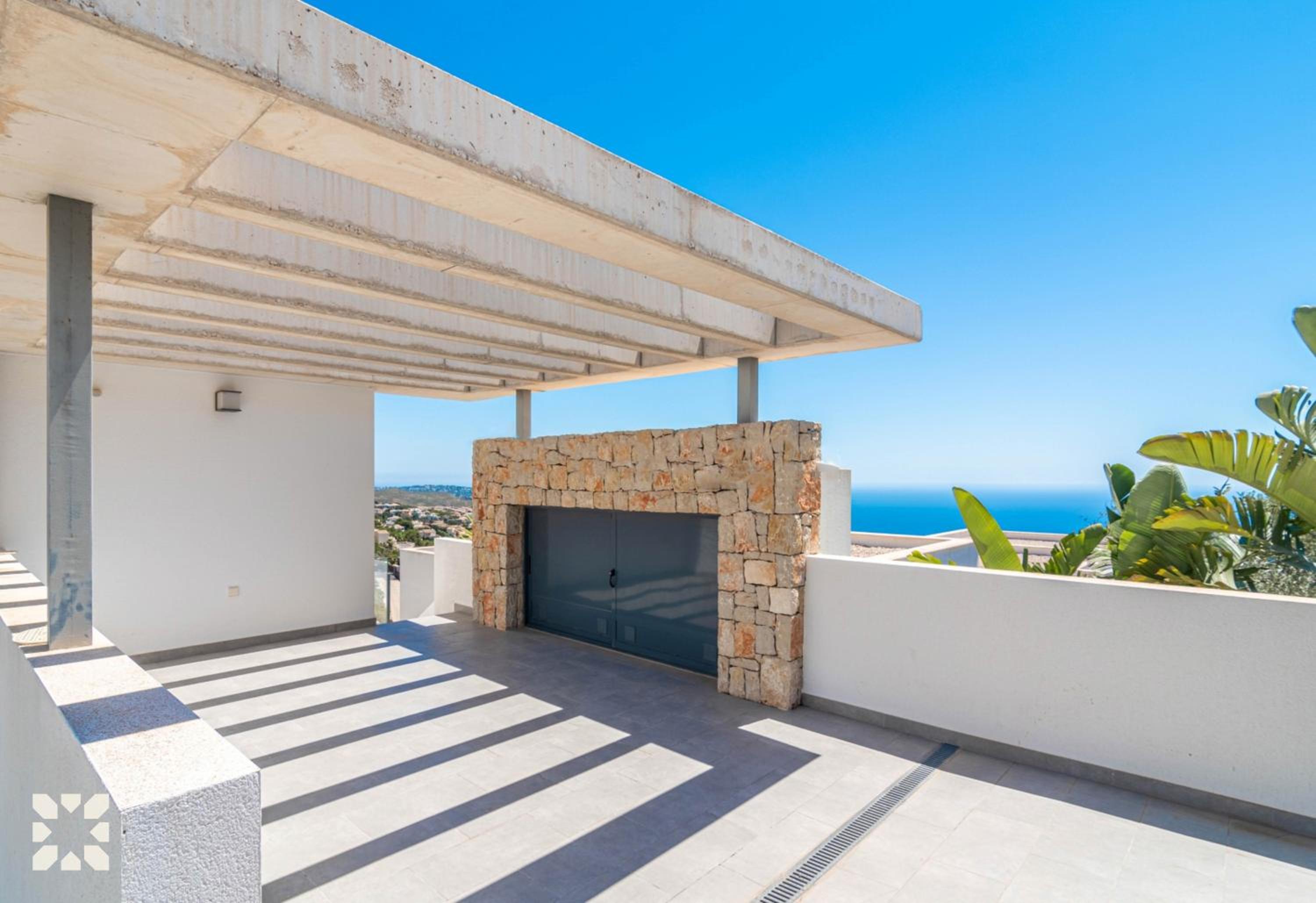 Villa Falqui by Abahana Villas