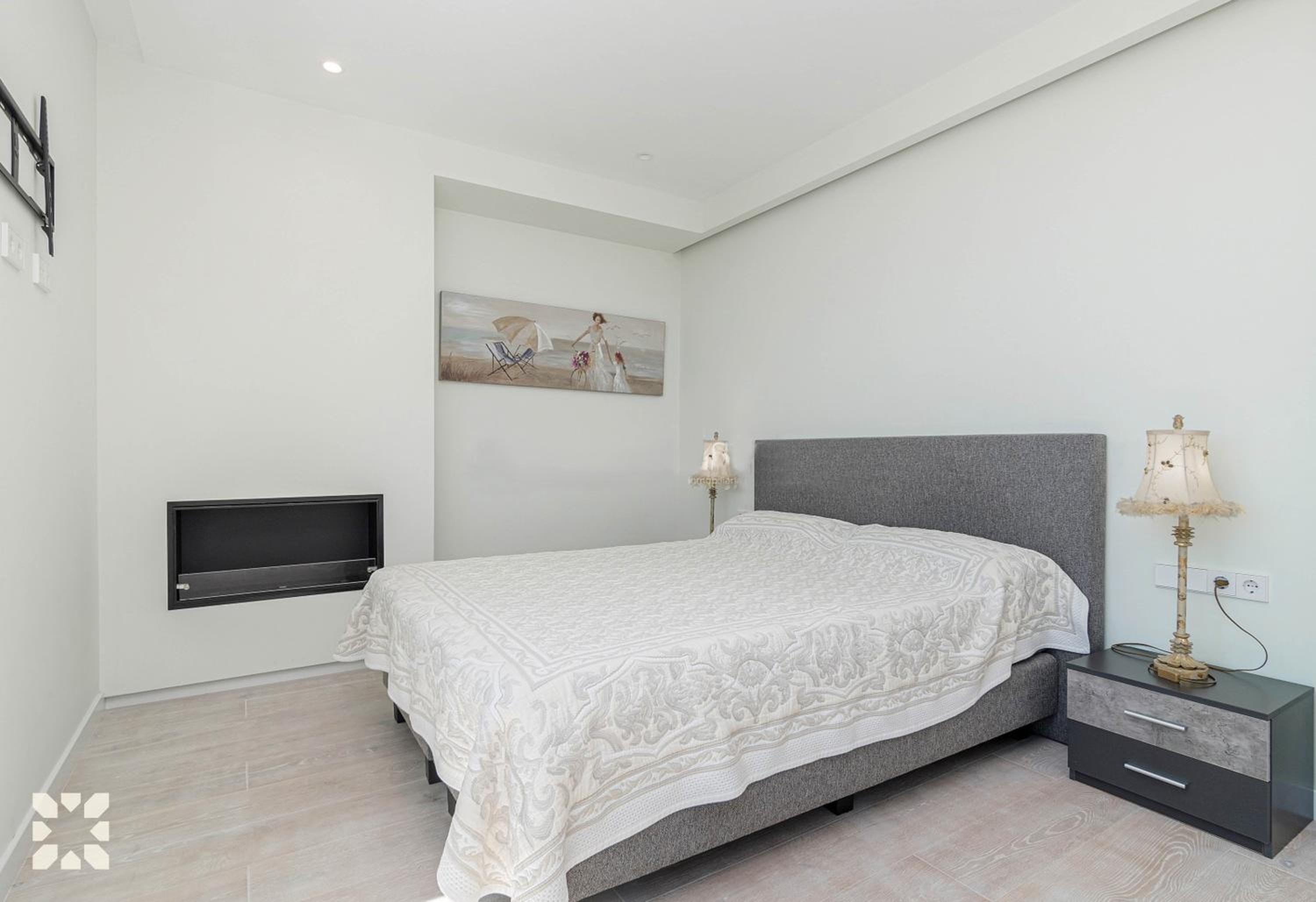 Villa Falqui by Abahana Villas