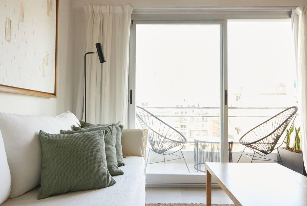 Hestia at Belgrano: 1 BDR w Balcony