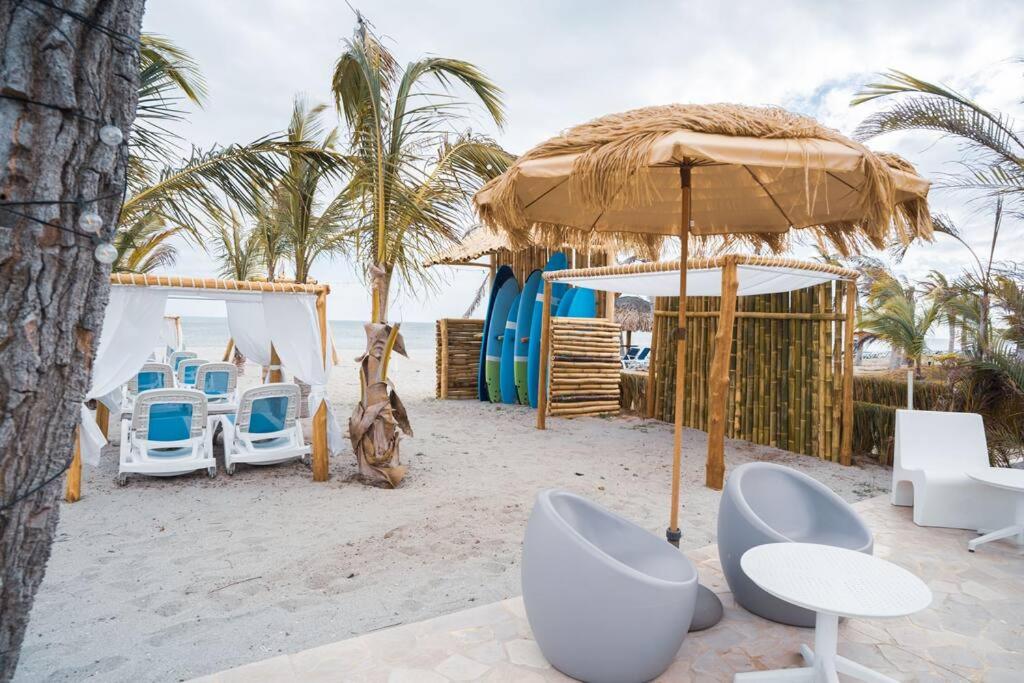 Olas del Mar Beachfront by Playa Caracol Resorts view 4