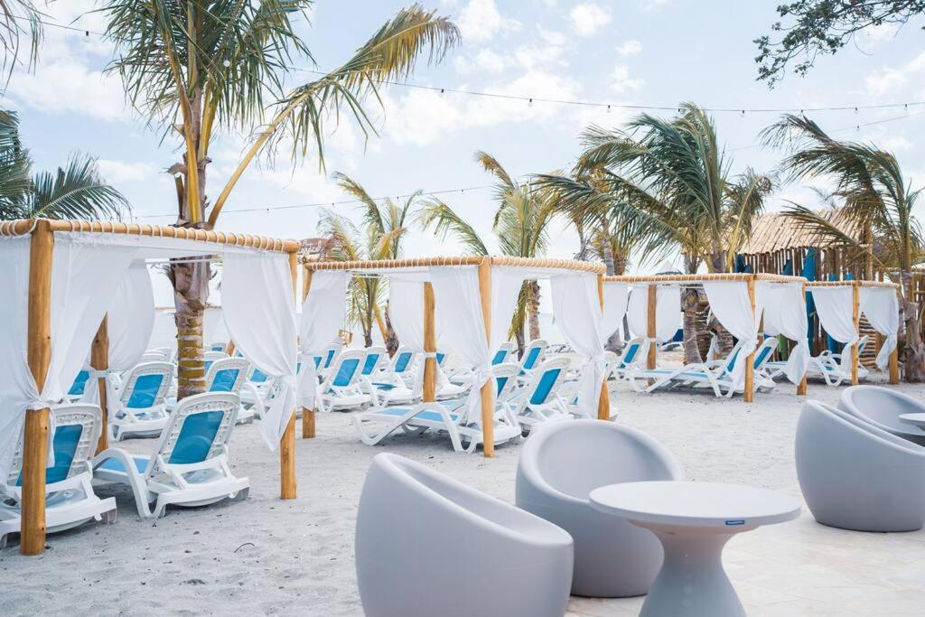 Olas del Mar Beachfront by Playa Caracol Resorts view 3