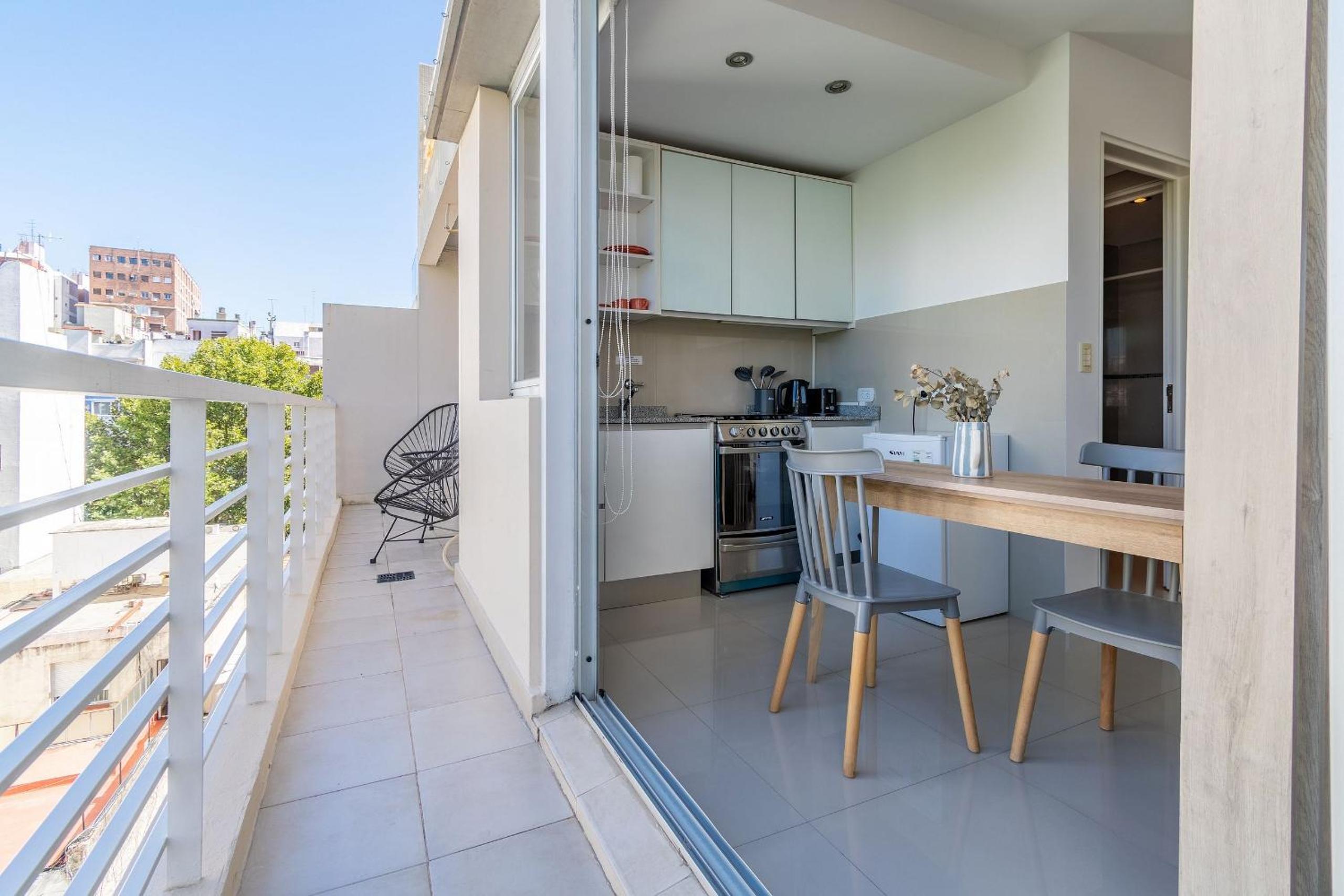 Wake up to a view of La Rural | Palermo + Pool