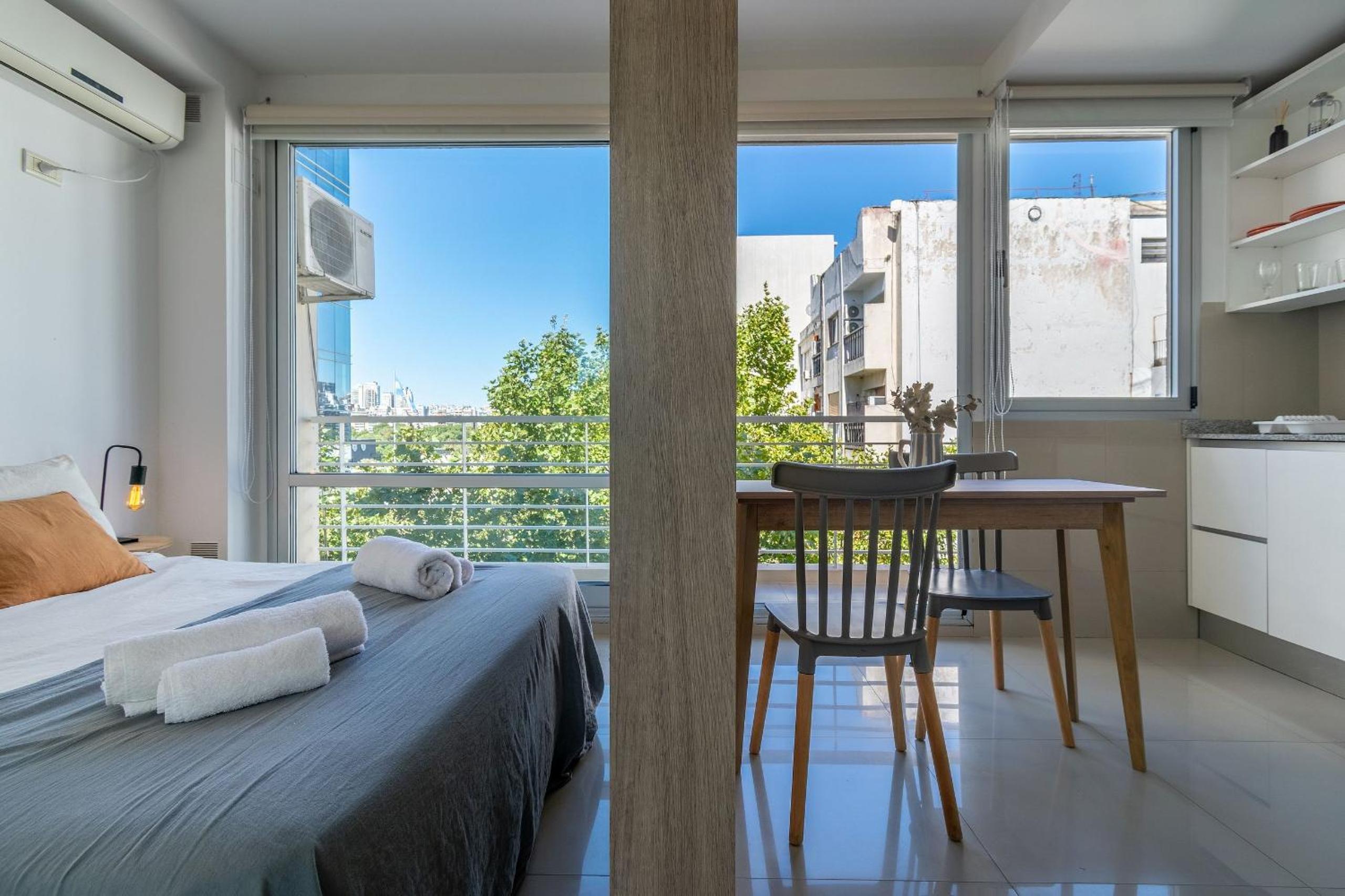 Wake up to a view of La Rural | Palermo + Pool