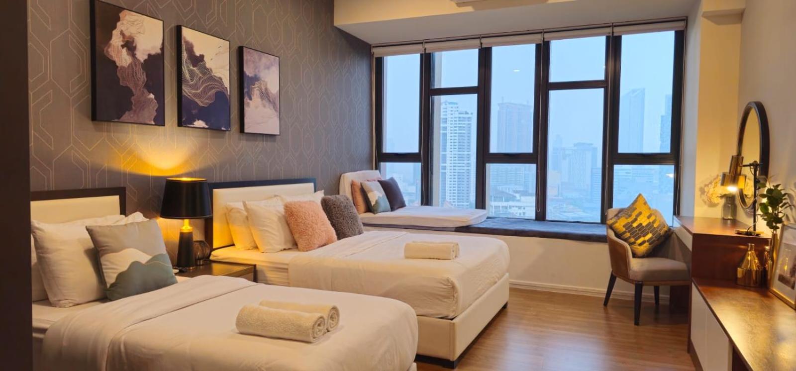 Stylish Ceylonz Suite near Bukit Bintang 4pax
