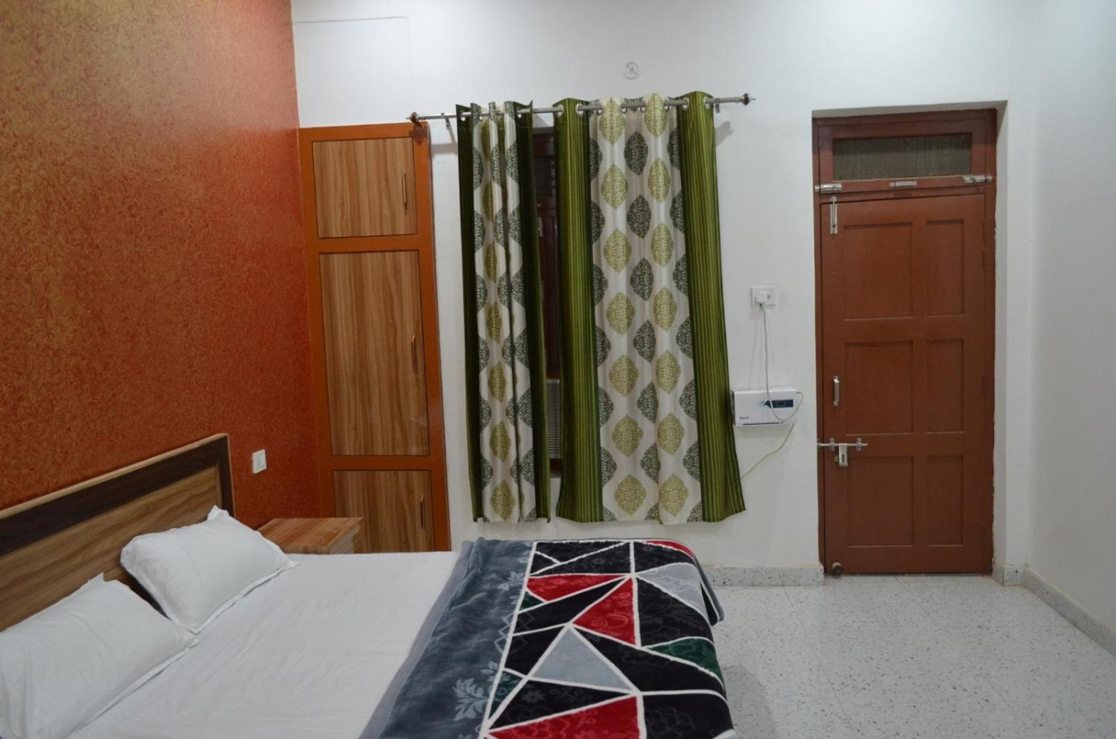 Anand Palace Homestay