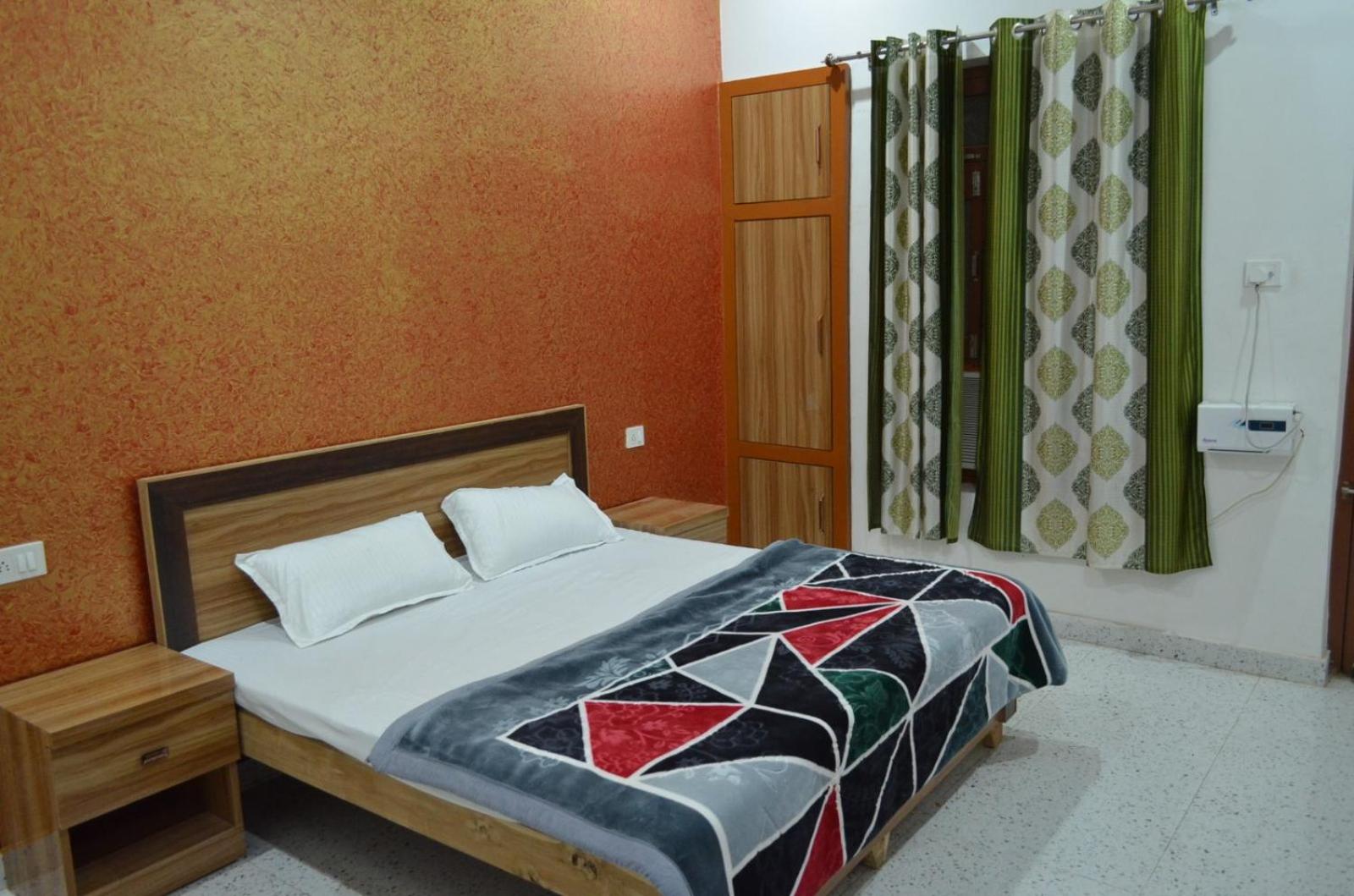 Anand Palace Homestay
