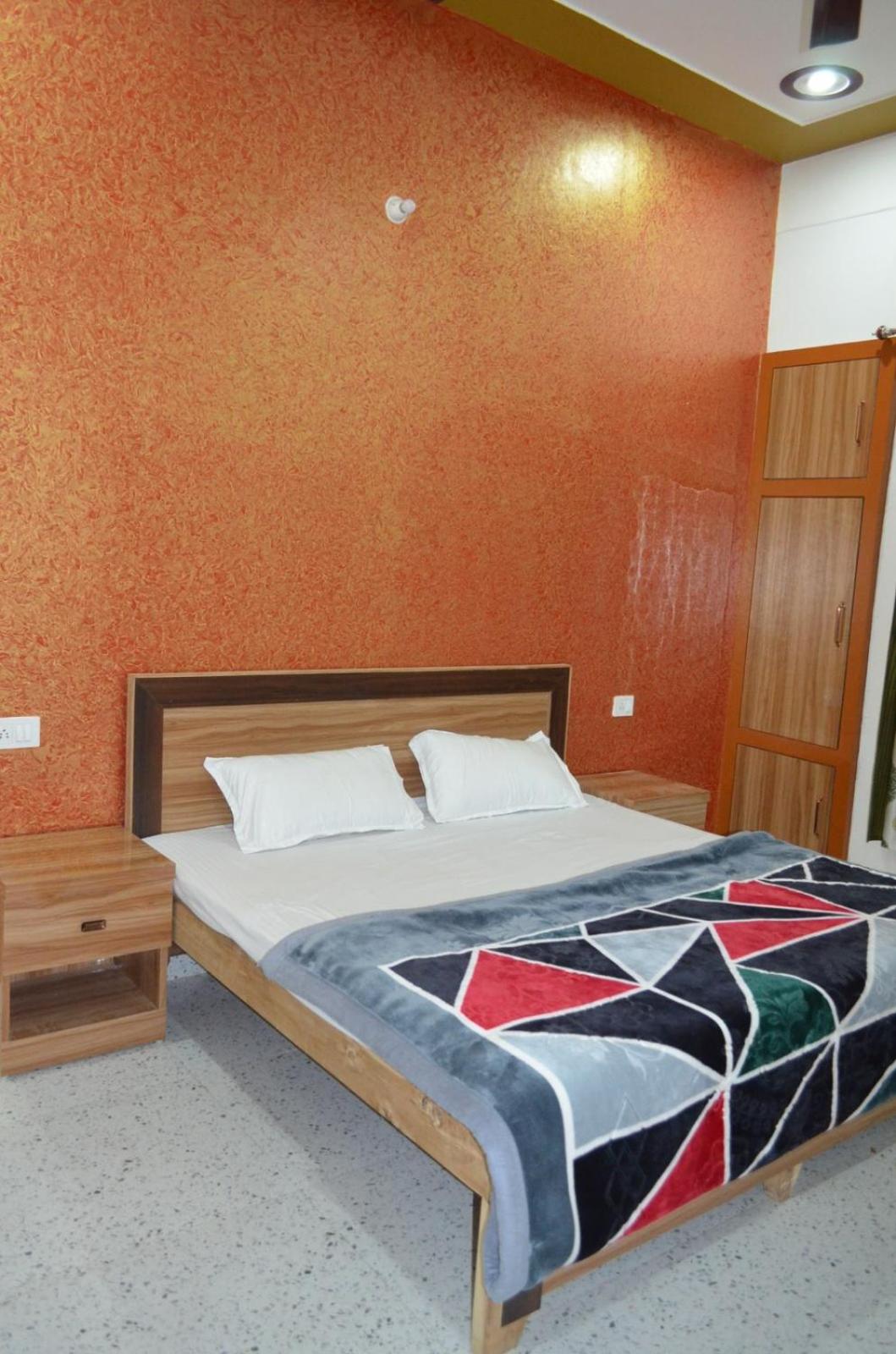 Anand Palace Homestay