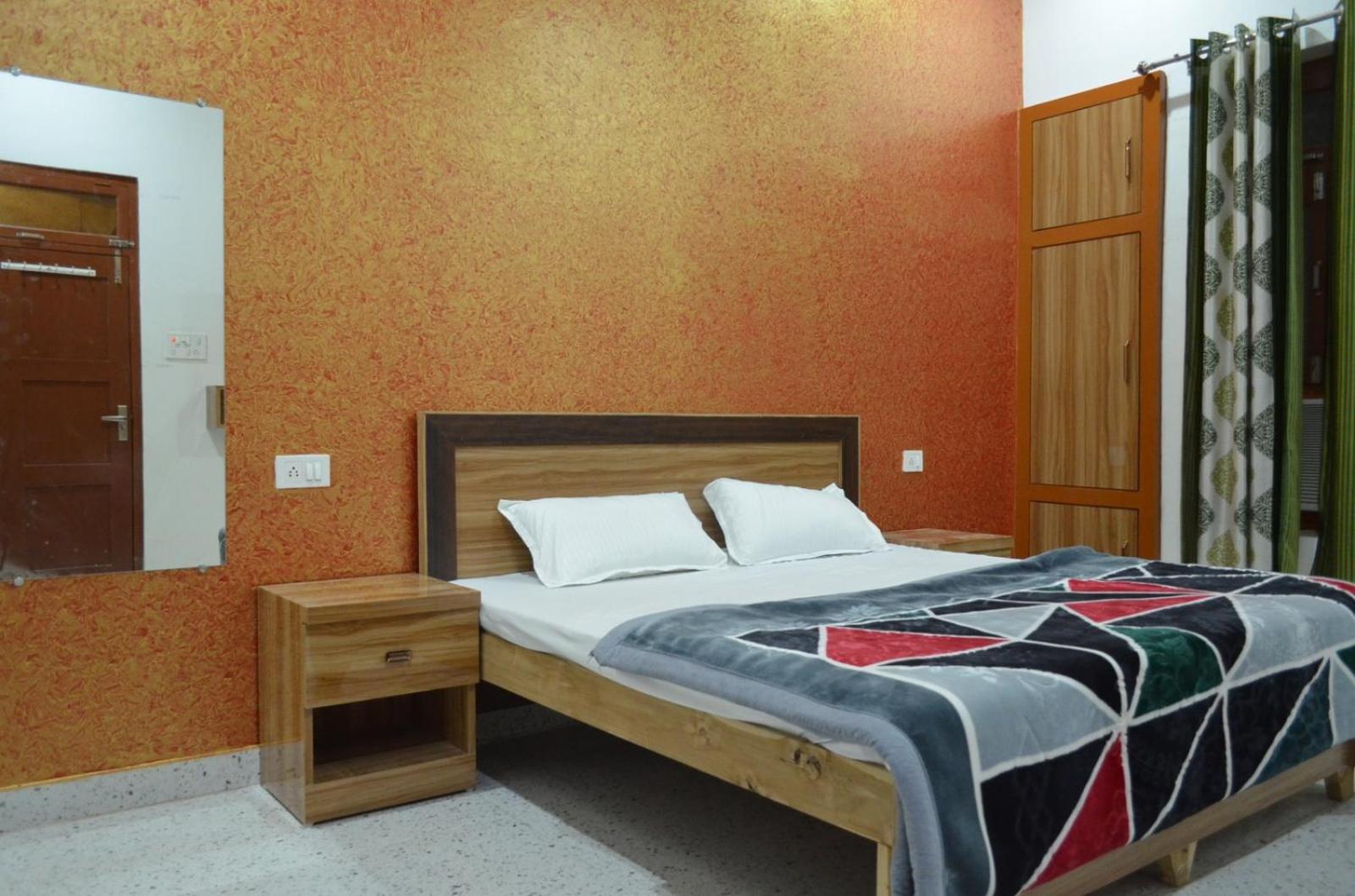 Anand Palace Homestay
