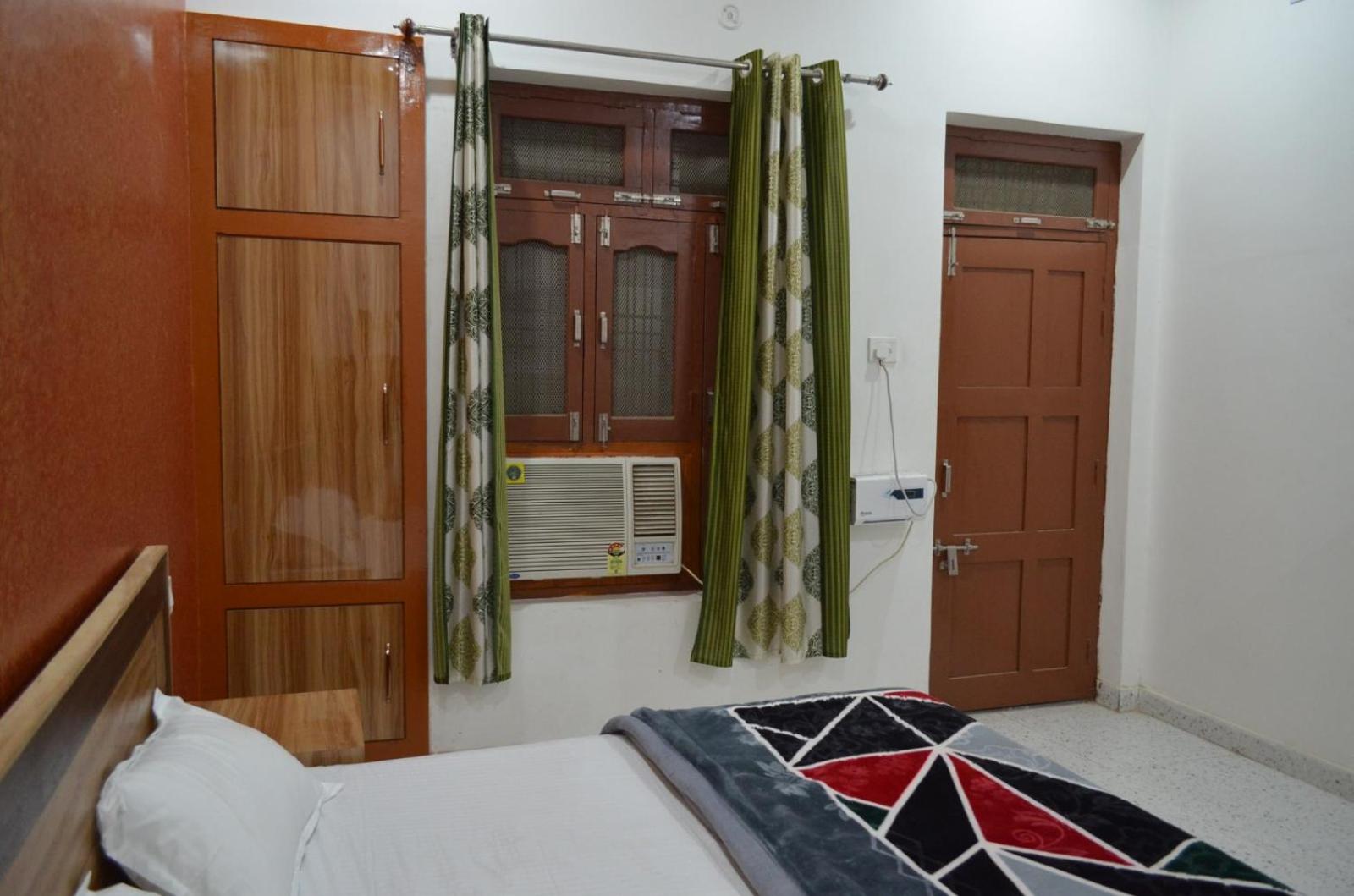 Anand Palace Homestay
