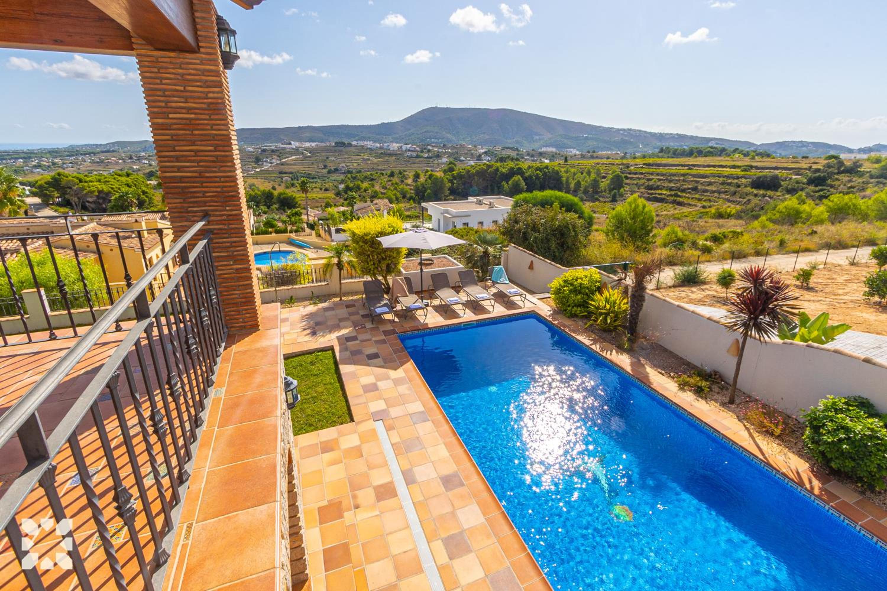 Villa Fortezza by Abahana Villas