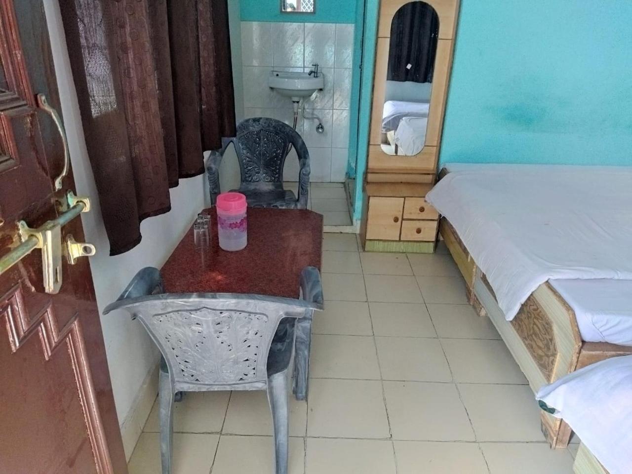Hotel Madhuban