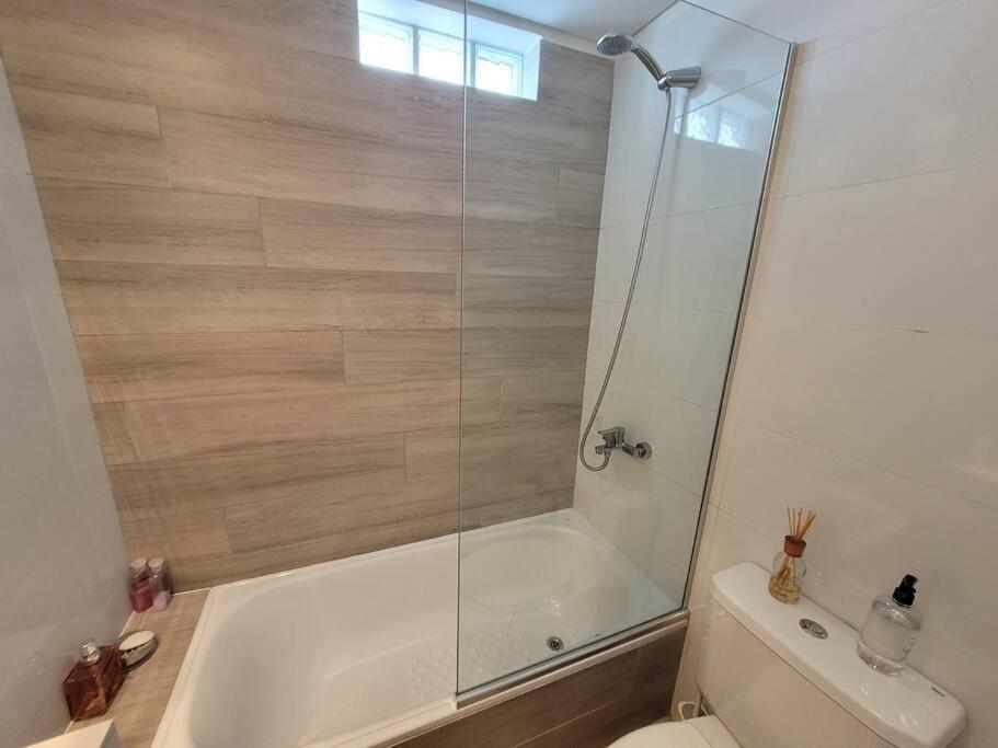 Dpto 2 ambientes en Cañitas con Laundry Gym Piscina y Sofa cama extra