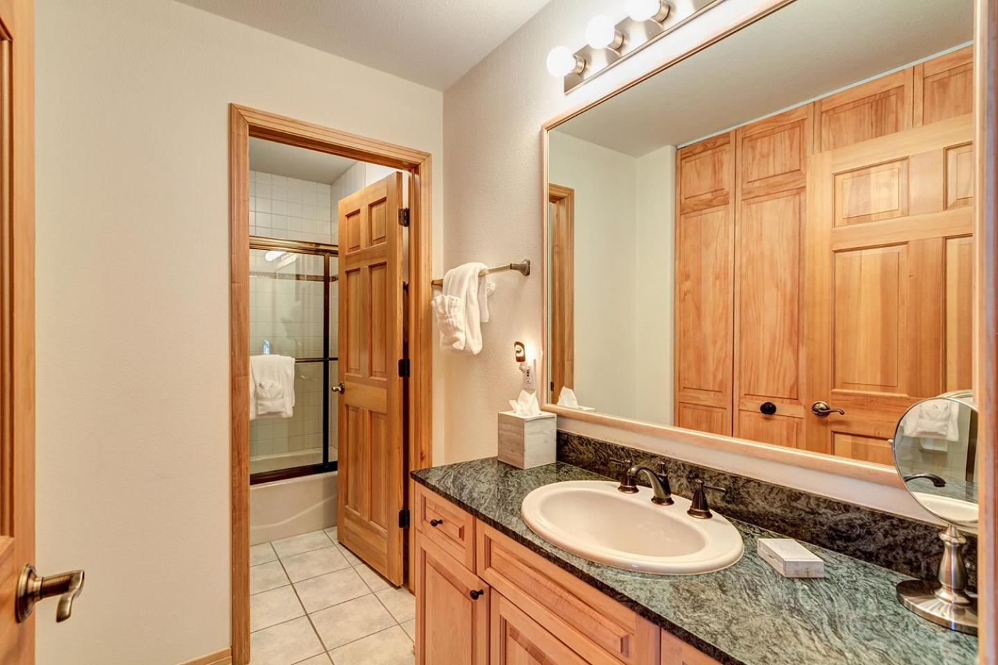 Corral 208E by Great Western Lodging view 3