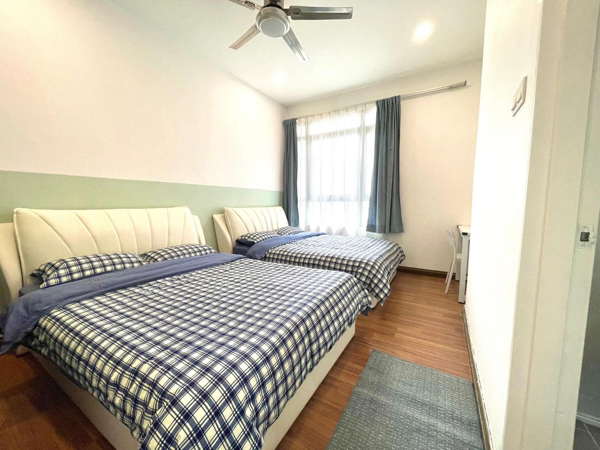 Cozy home in city center with free parking -1B