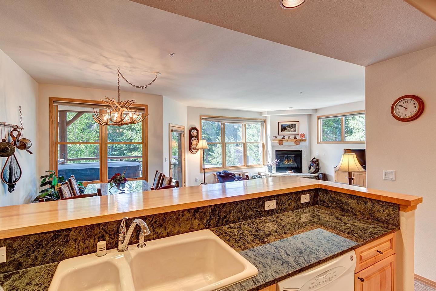 Corral 208W by Great Western Lodging view 5