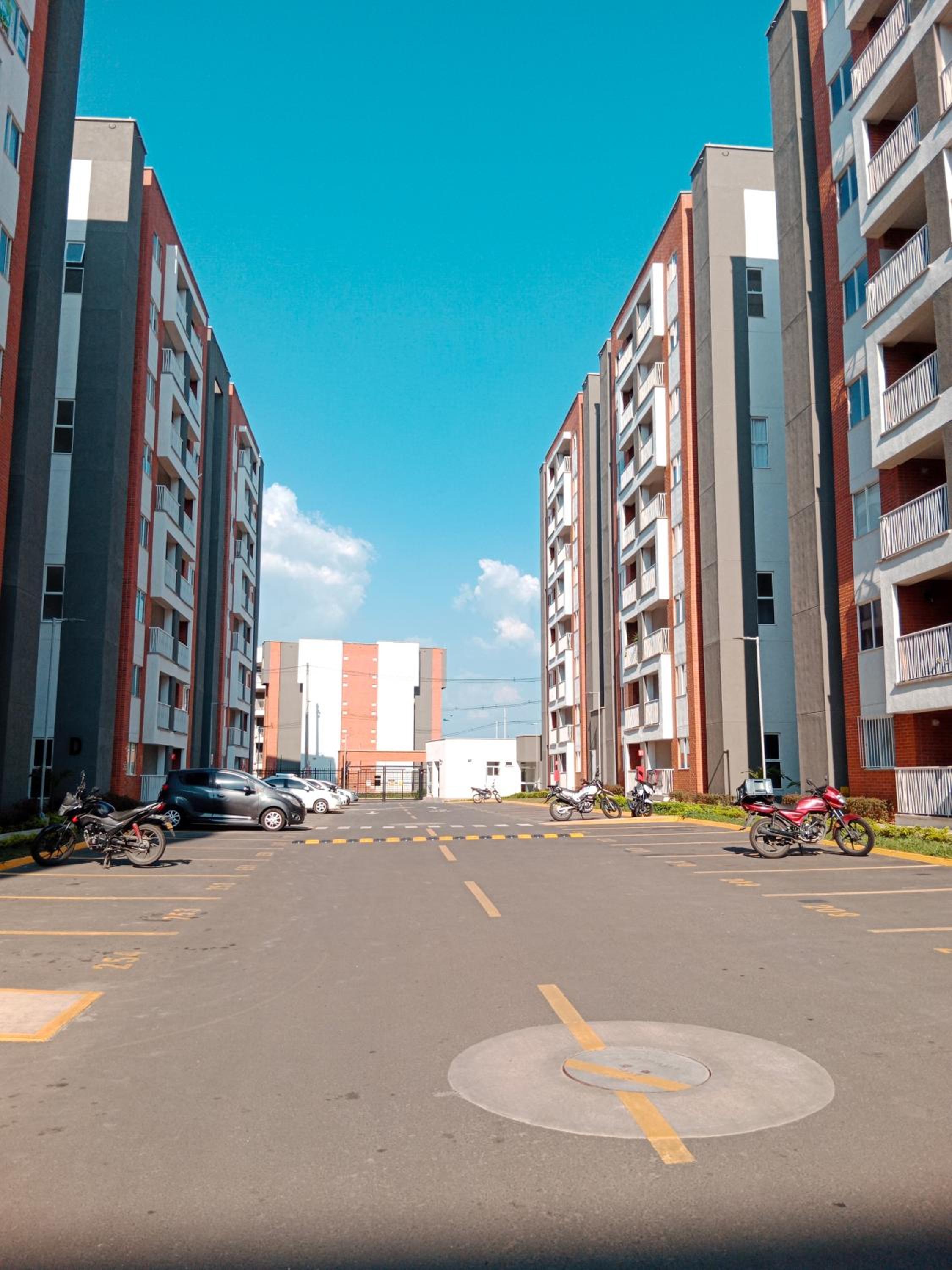 301-B Apto zona sur AA-parking privado-gym