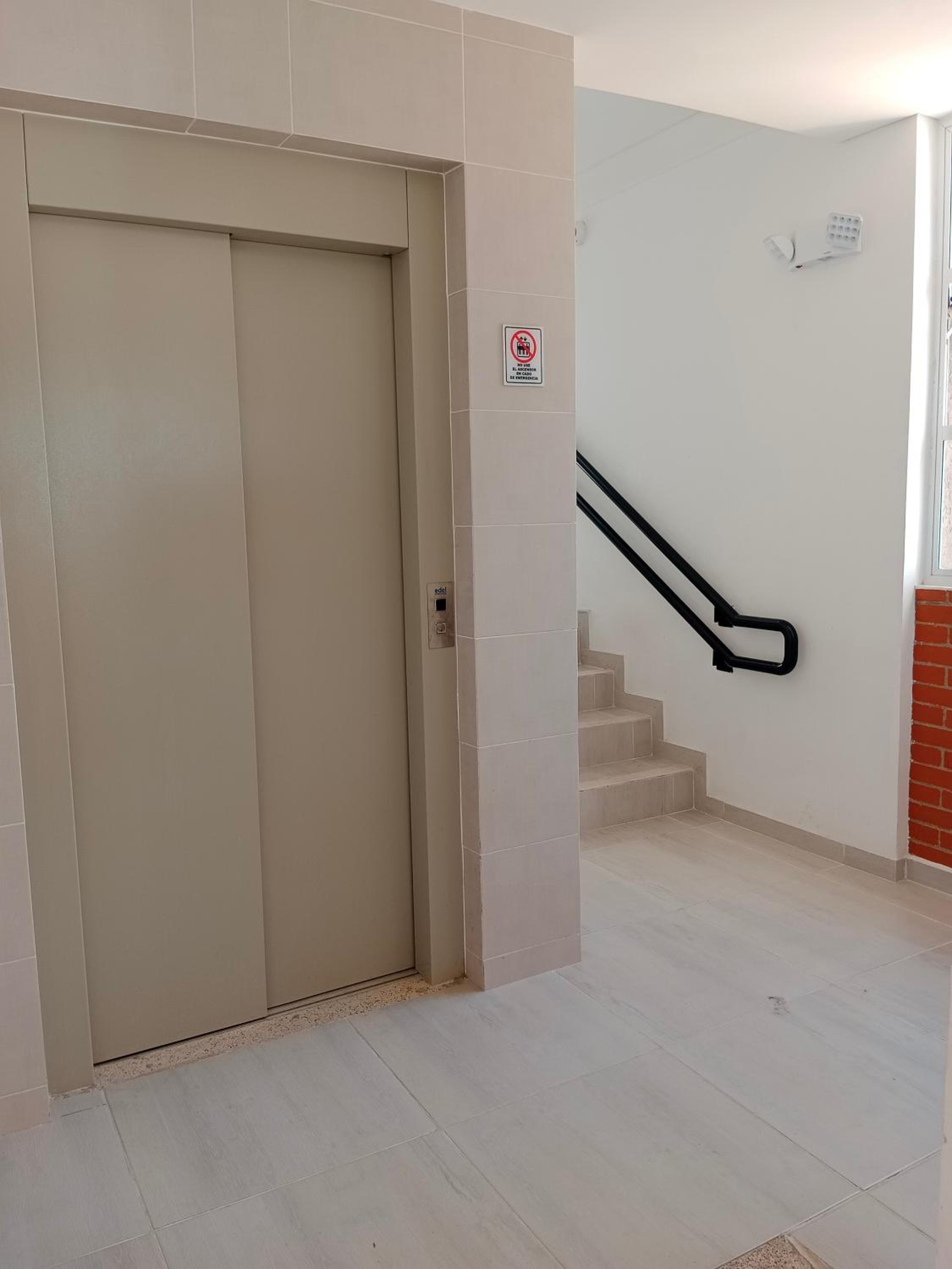 301-B Apto zona sur AA-parking privado-gym