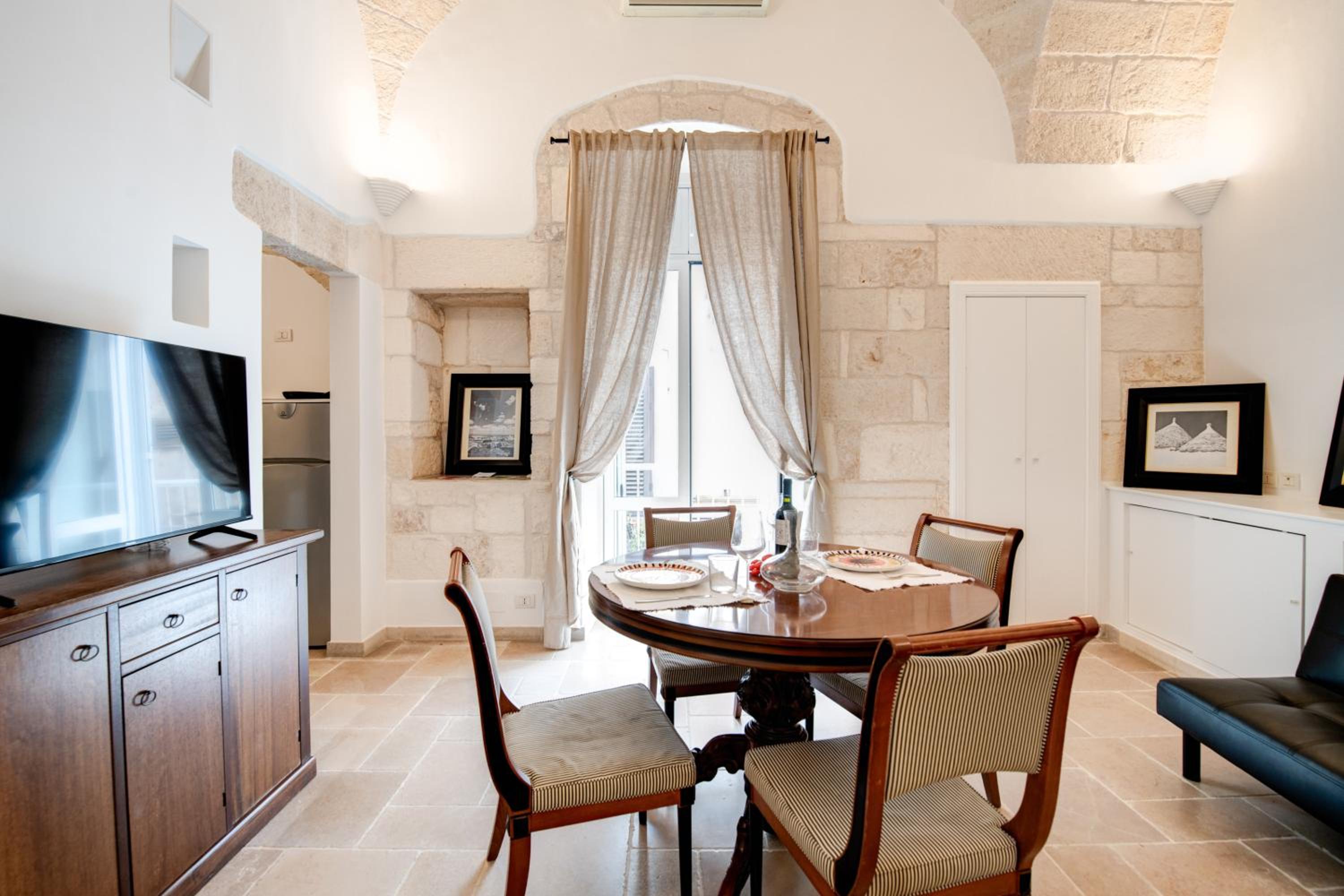 Casa Alta en Ostuni — hotel room