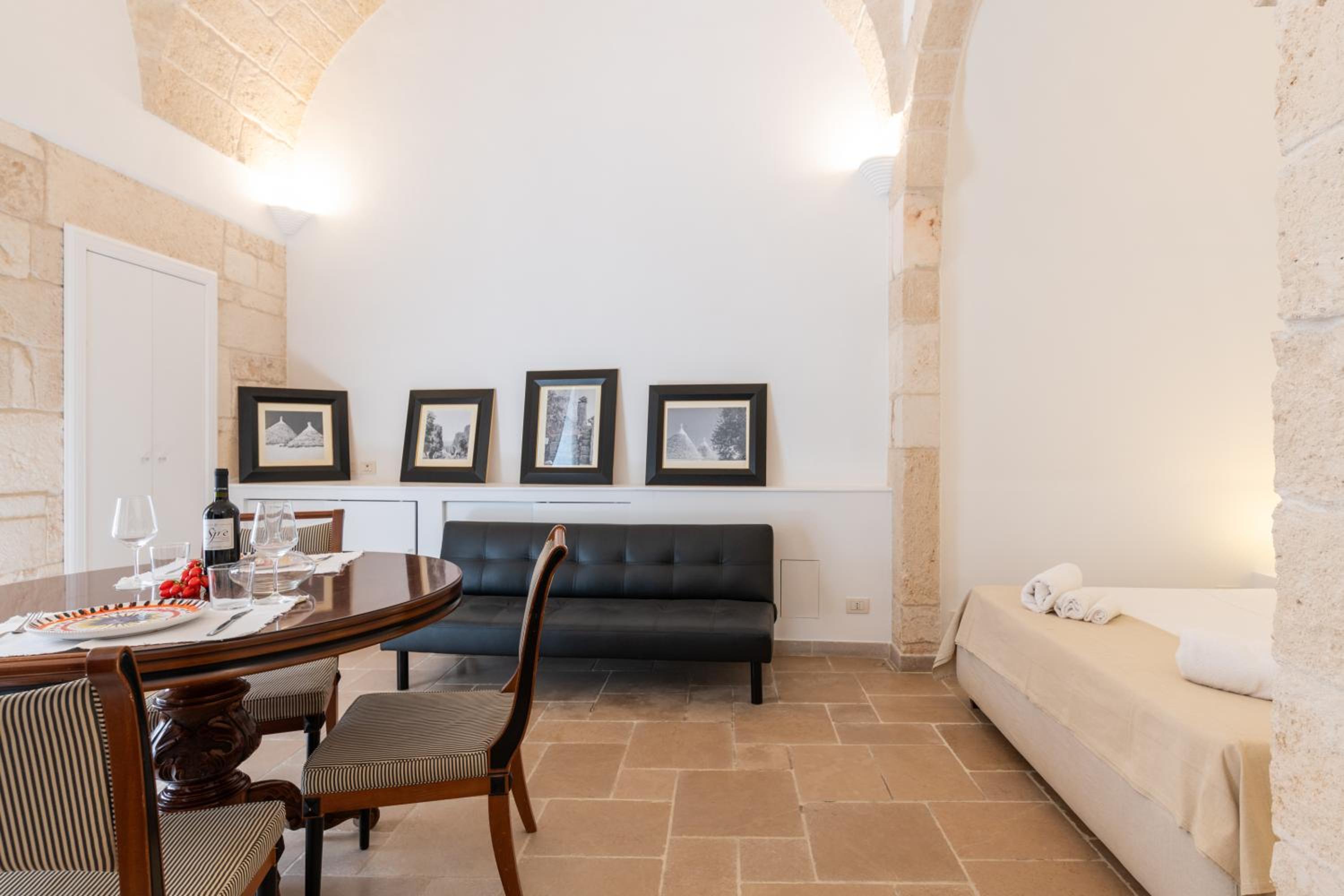 Casa Alta en Ostuni — hotel room