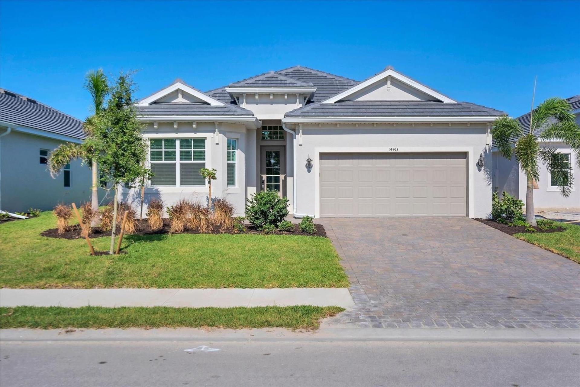 14413 Heritage Landing