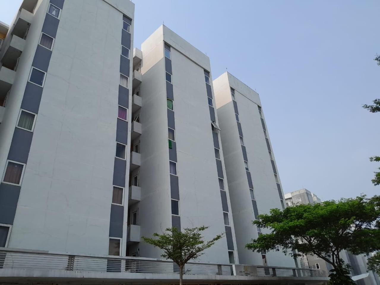 DREAM INN Aeropolis Airport Soekarno Hatta