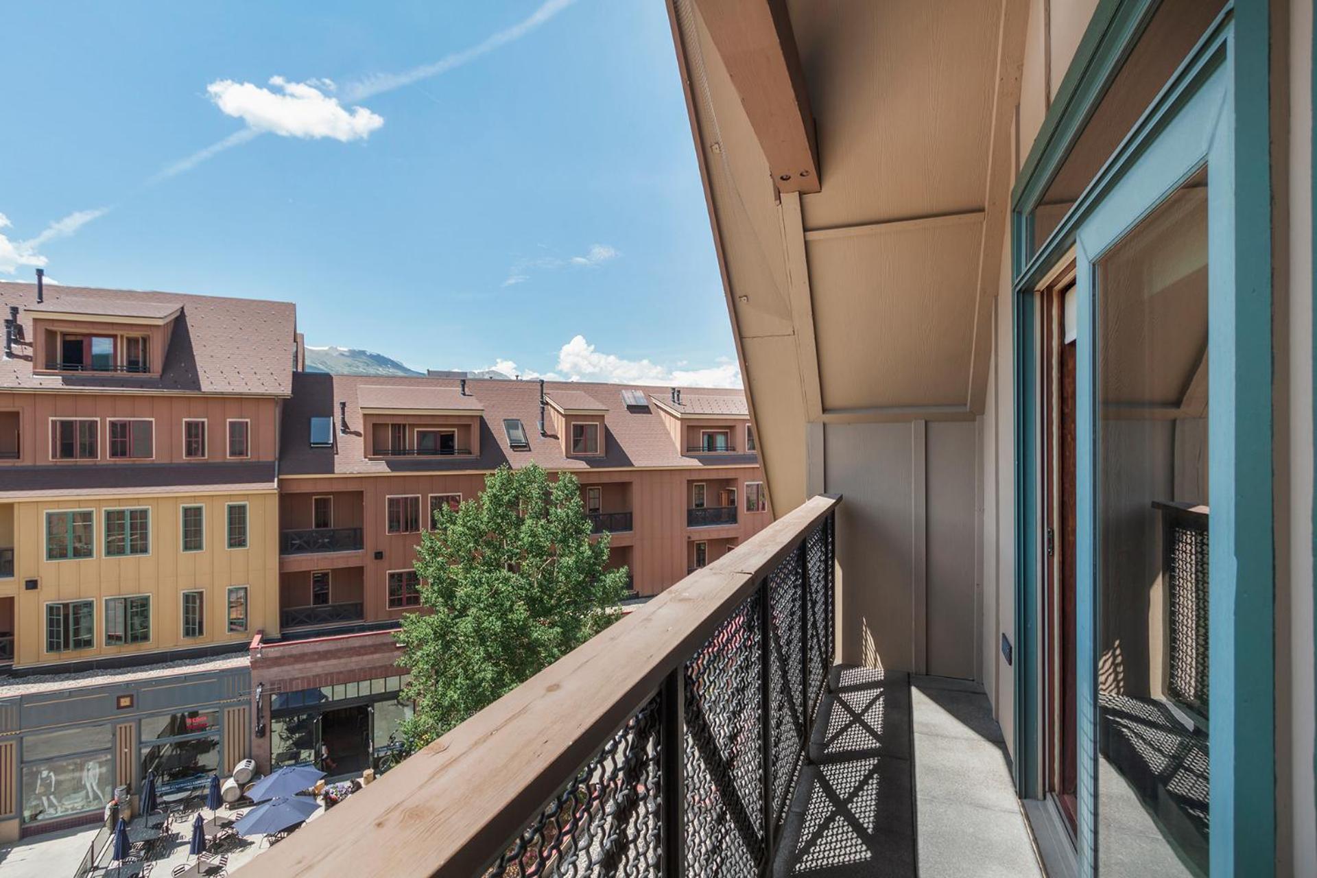 Main Street Station 2402 by Great Western Lodging view 3