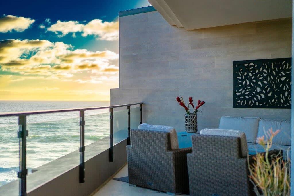 Beachside Paradise in Windansea